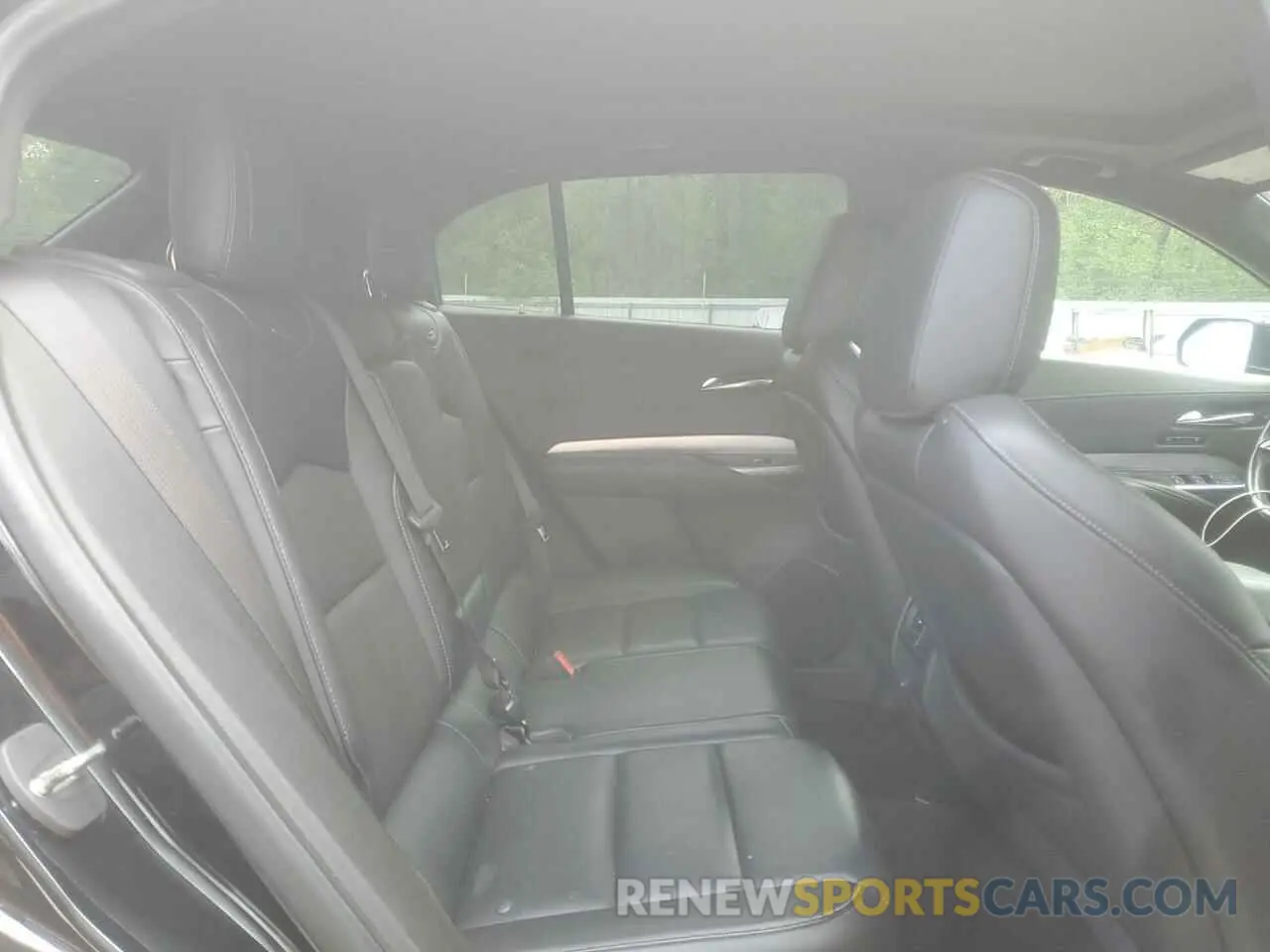 11 Photograph of a damaged car 1GYFZCR48KF157650 CADILLAC XT4 2019