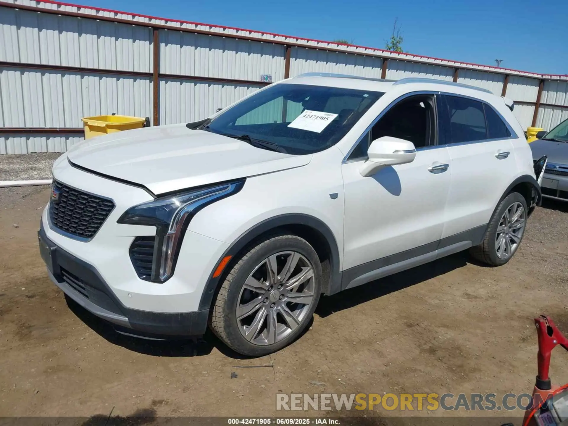 2 Photograph of a damaged car 1GYFZDR41KF154742 CADILLAC XT4 2019