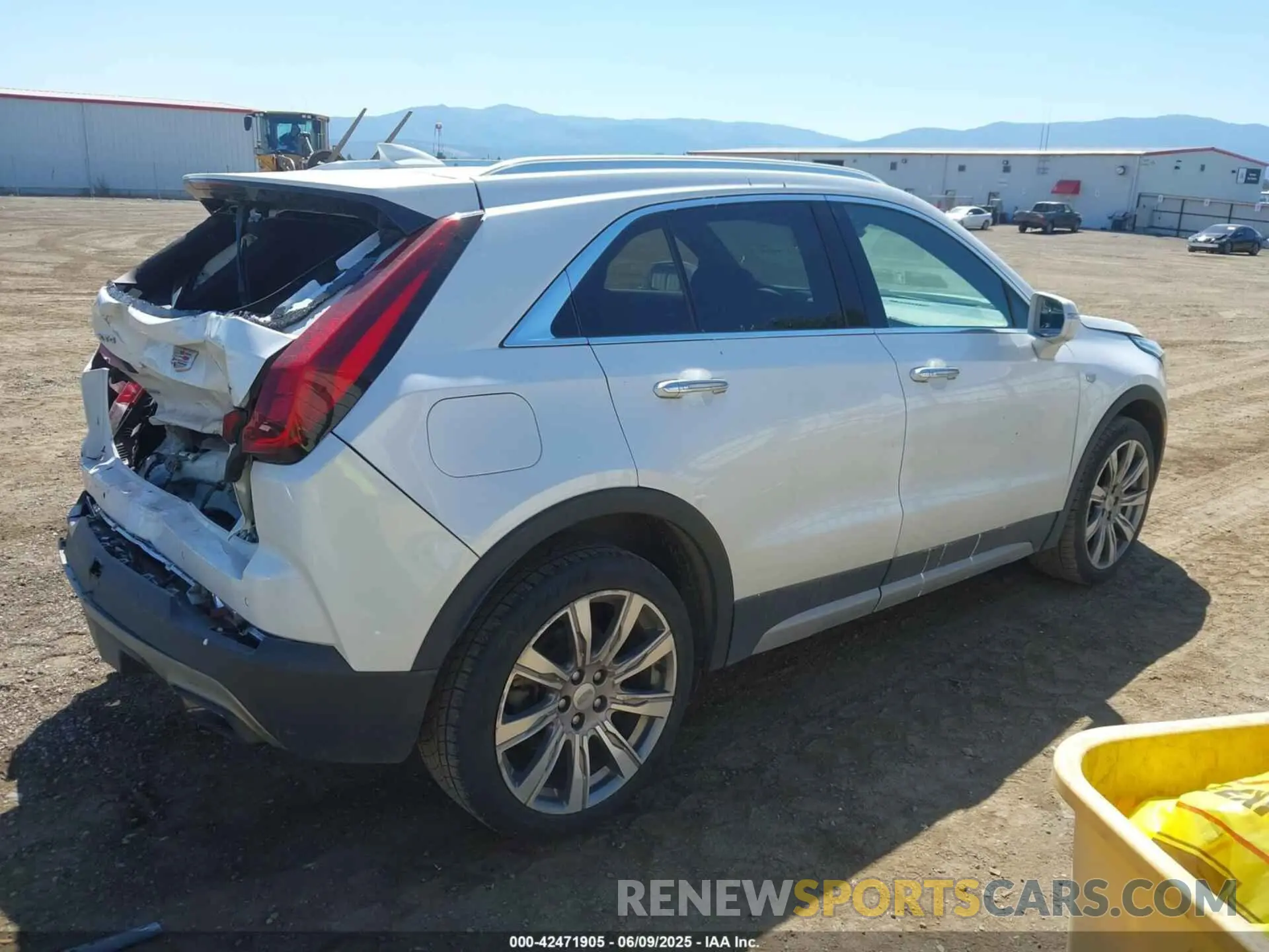 4 Photograph of a damaged car 1GYFZDR41KF154742 CADILLAC XT4 2019