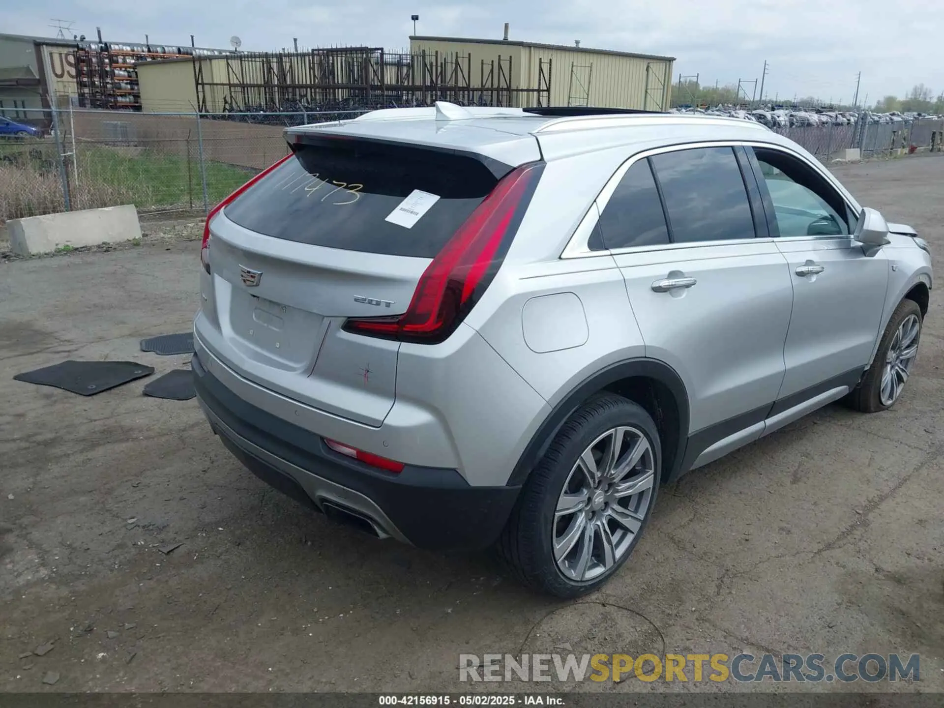 4 Photograph of a damaged car 1GYFZDR42KF117473 CADILLAC XT4 2019