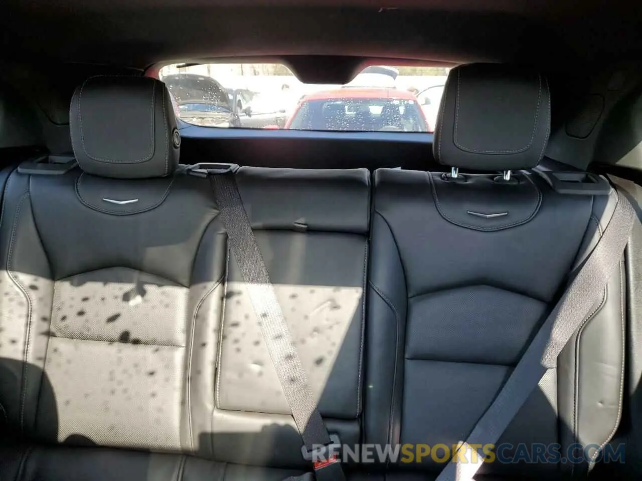 10 Фотография поврежденного автомобиля 1GYFZDR45KF126233 CADILLAC XT4 2019