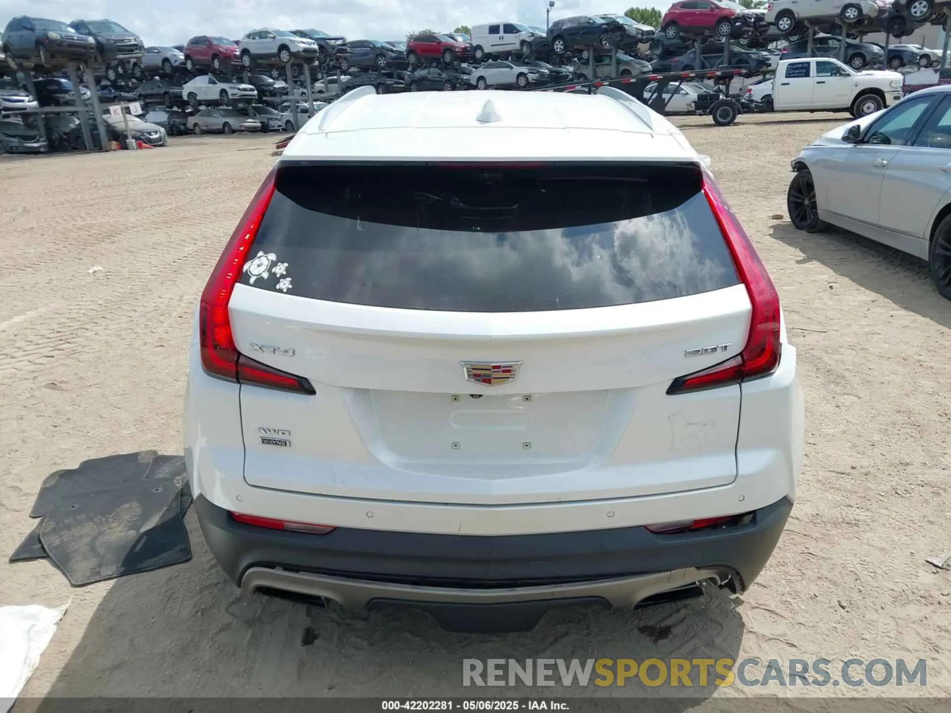 16 Фотография поврежденного автомобиля 1GYFZDR48KF131619 CADILLAC XT4 2019