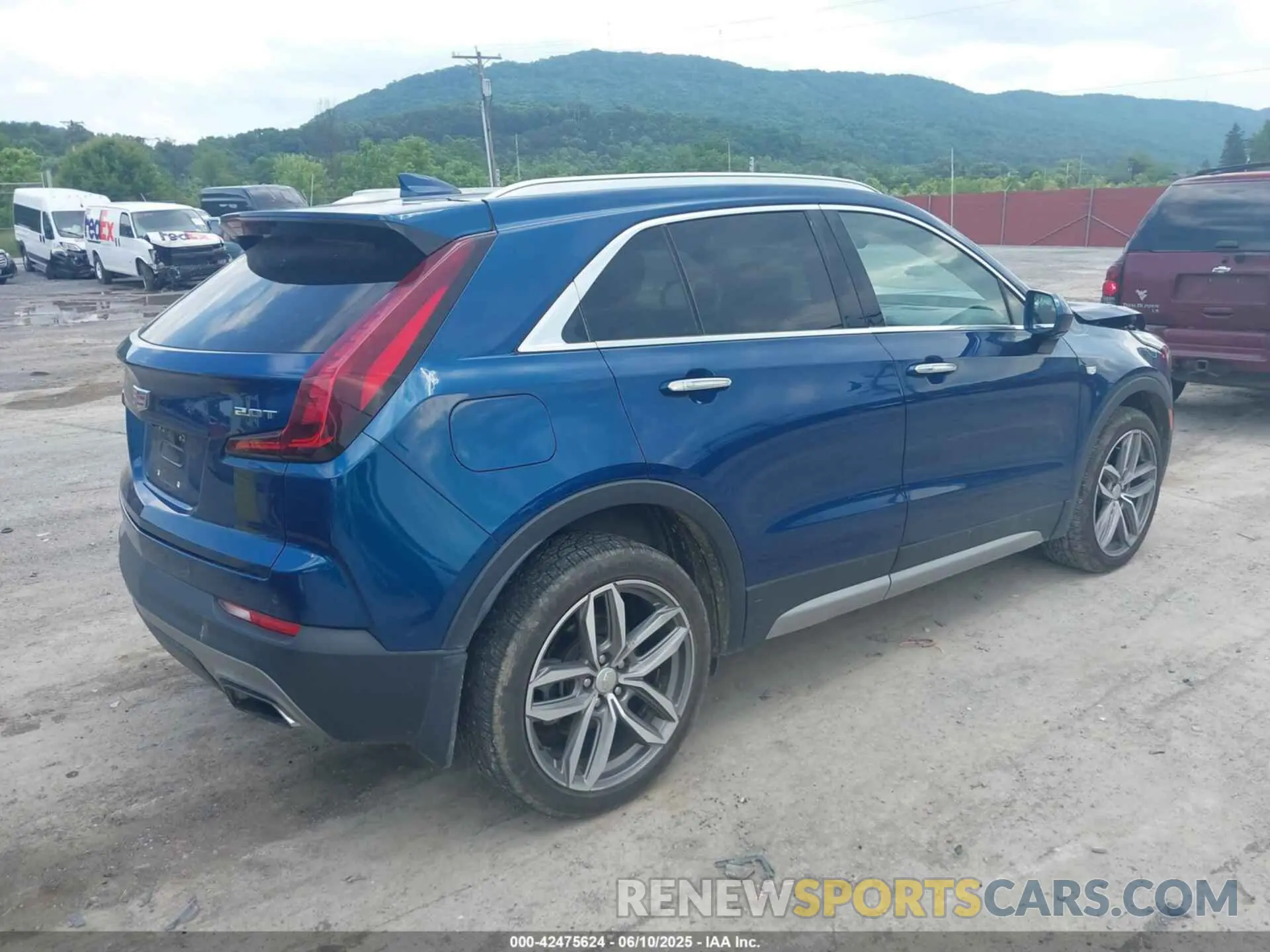 4 Photograph of a damaged car 1GYFZDR48KF148405 CADILLAC XT4 2019