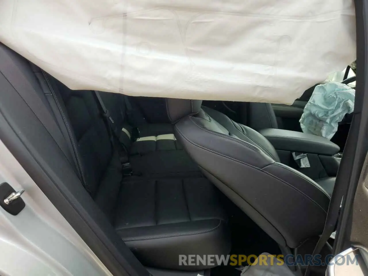 11 Photograph of a damaged car 1GYFZDR48KF194395 CADILLAC XT4 2019