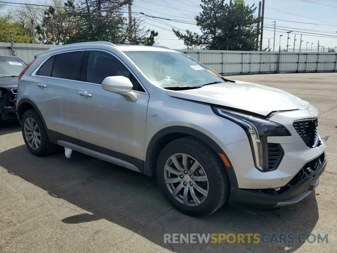 4 Photograph of a damaged car 1GYFZDR48KF194395 CADILLAC XT4 2019