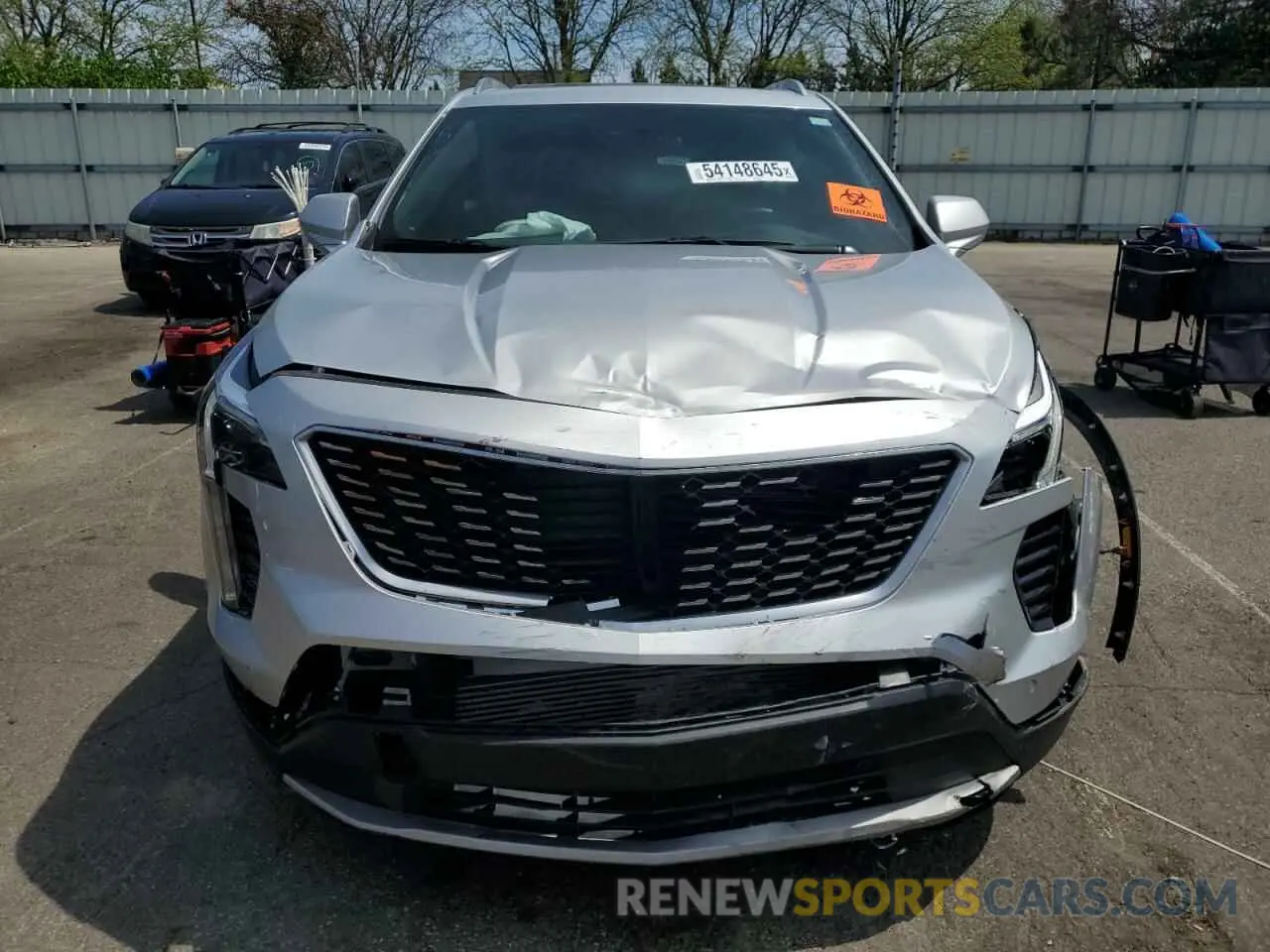 5 Photograph of a damaged car 1GYFZDR48KF194395 CADILLAC XT4 2019