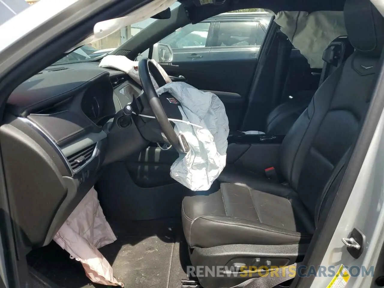 7 Photograph of a damaged car 1GYFZDR48KF194395 CADILLAC XT4 2019