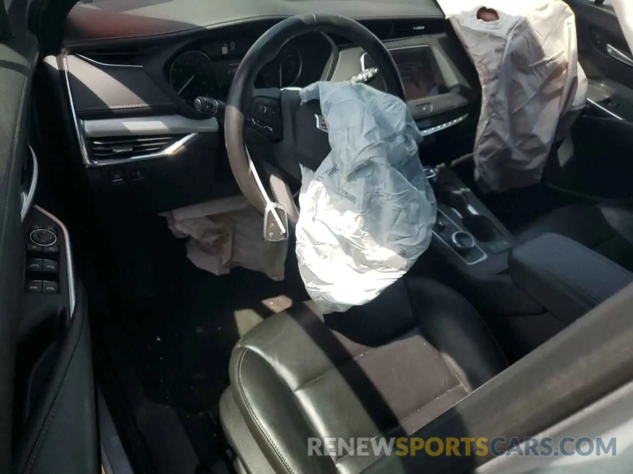 8 Photograph of a damaged car 1GYFZDR48KF194395 CADILLAC XT4 2019
