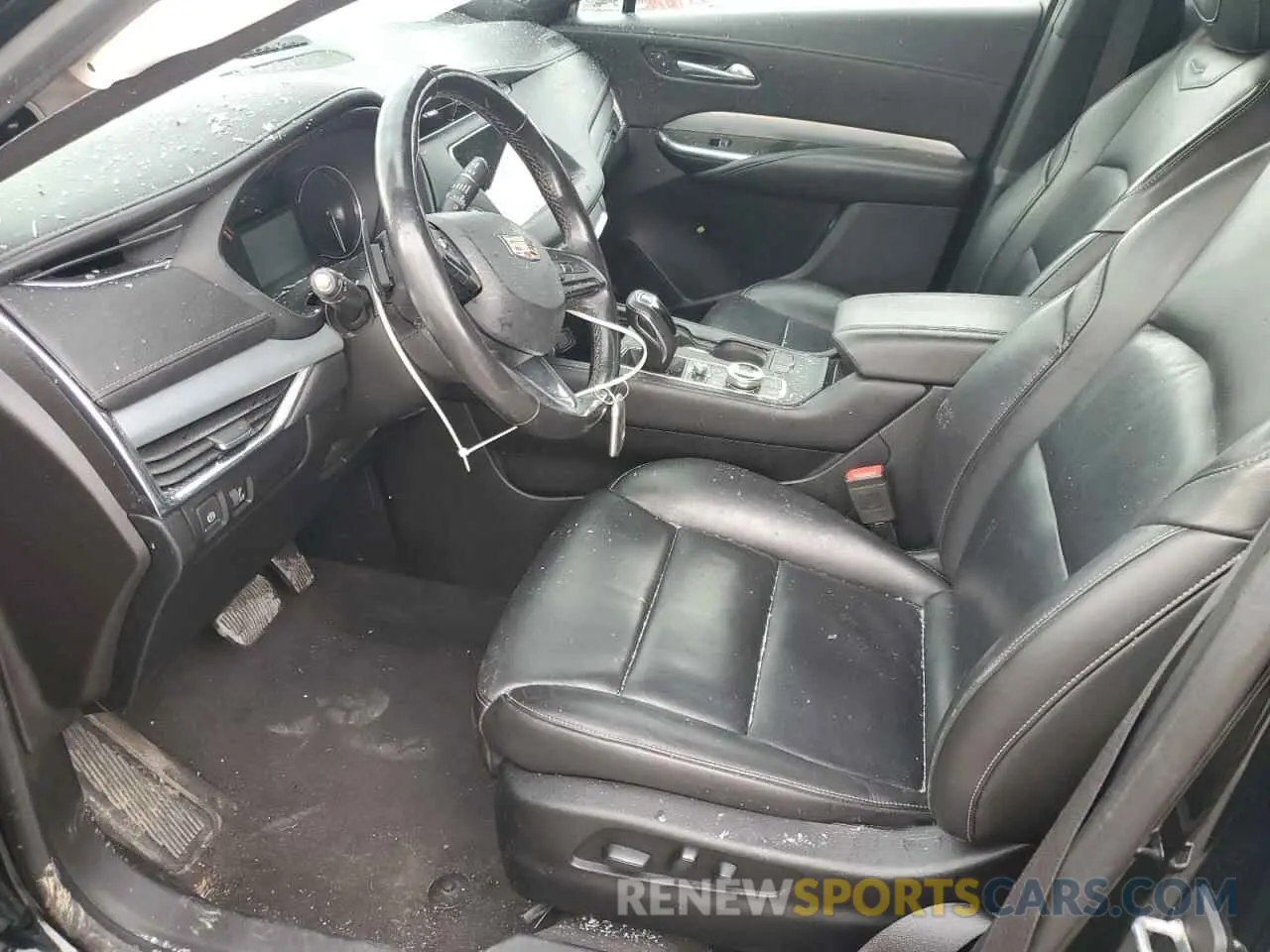 7 Фотография поврежденного автомобиля 1GYFZDR4XKF117964 CADILLAC XT4 2019