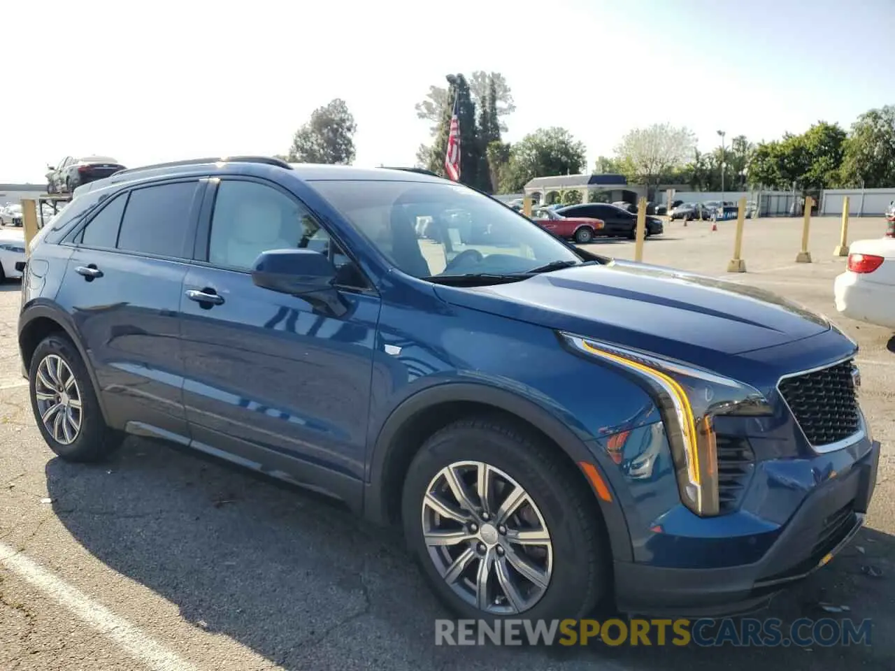4 Фотография поврежденного автомобиля 1GYFZER44KF158466 CADILLAC XT4 2019