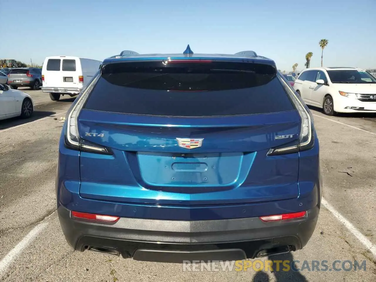 6 Фотография поврежденного автомобиля 1GYFZER44KF158466 CADILLAC XT4 2019