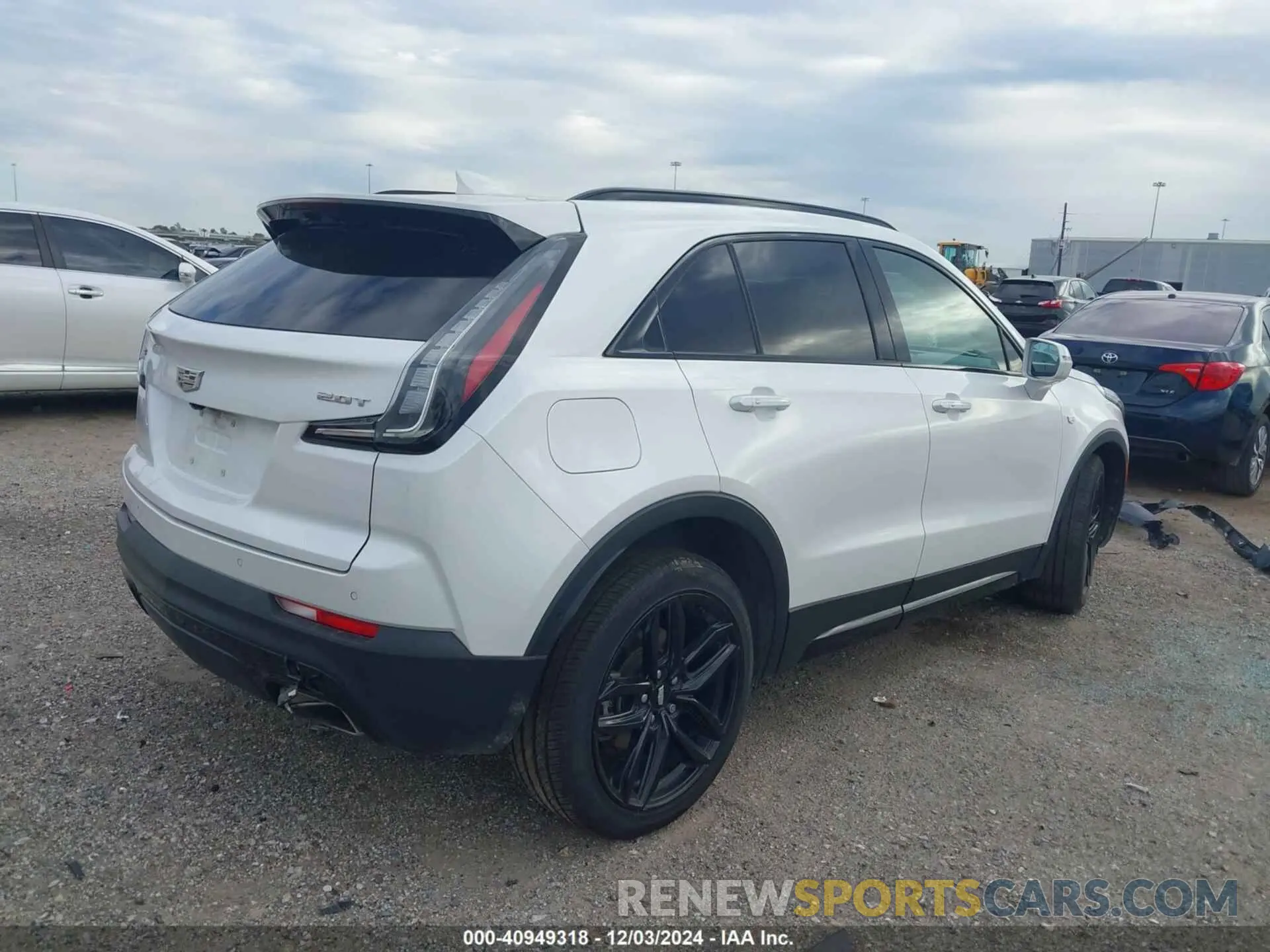 4 Photograph of a damaged car 1GYFZER45KF224300 CADILLAC XT4 2019
