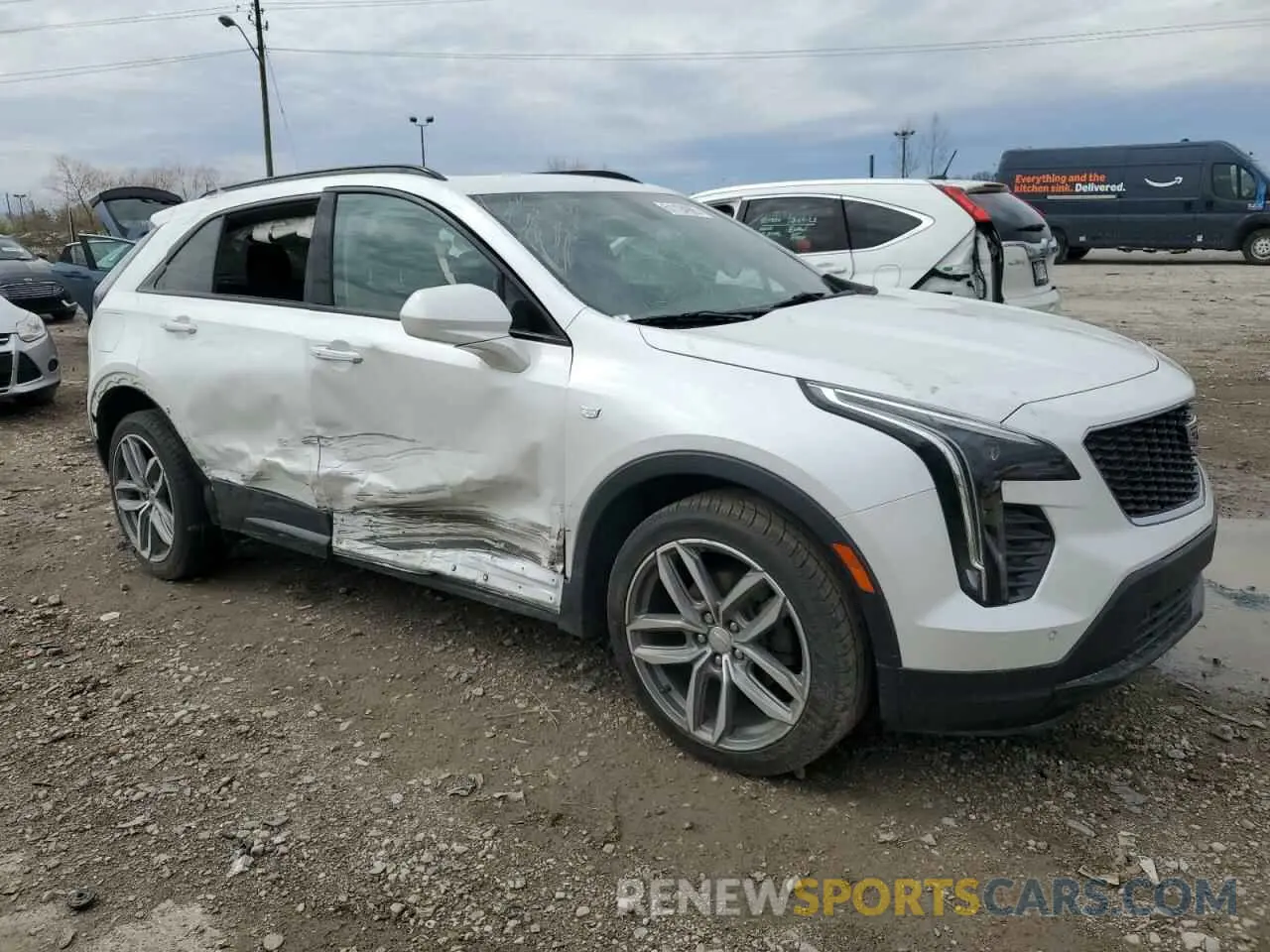 4 Фотография поврежденного автомобиля 1GYFZER48KF112347 CADILLAC XT4 2019
