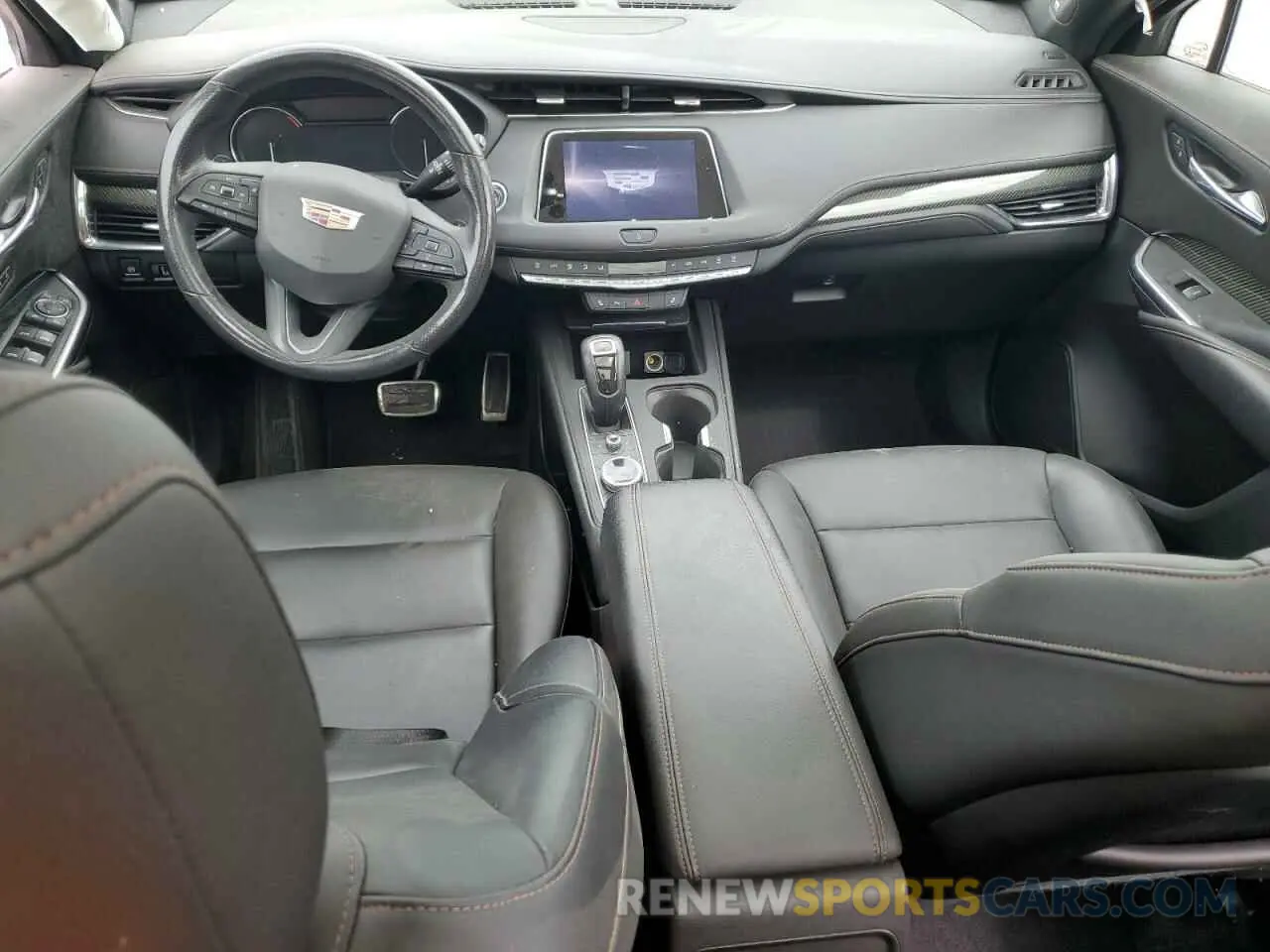 8 Фотография поврежденного автомобиля 1GYFZER48KF112347 CADILLAC XT4 2019