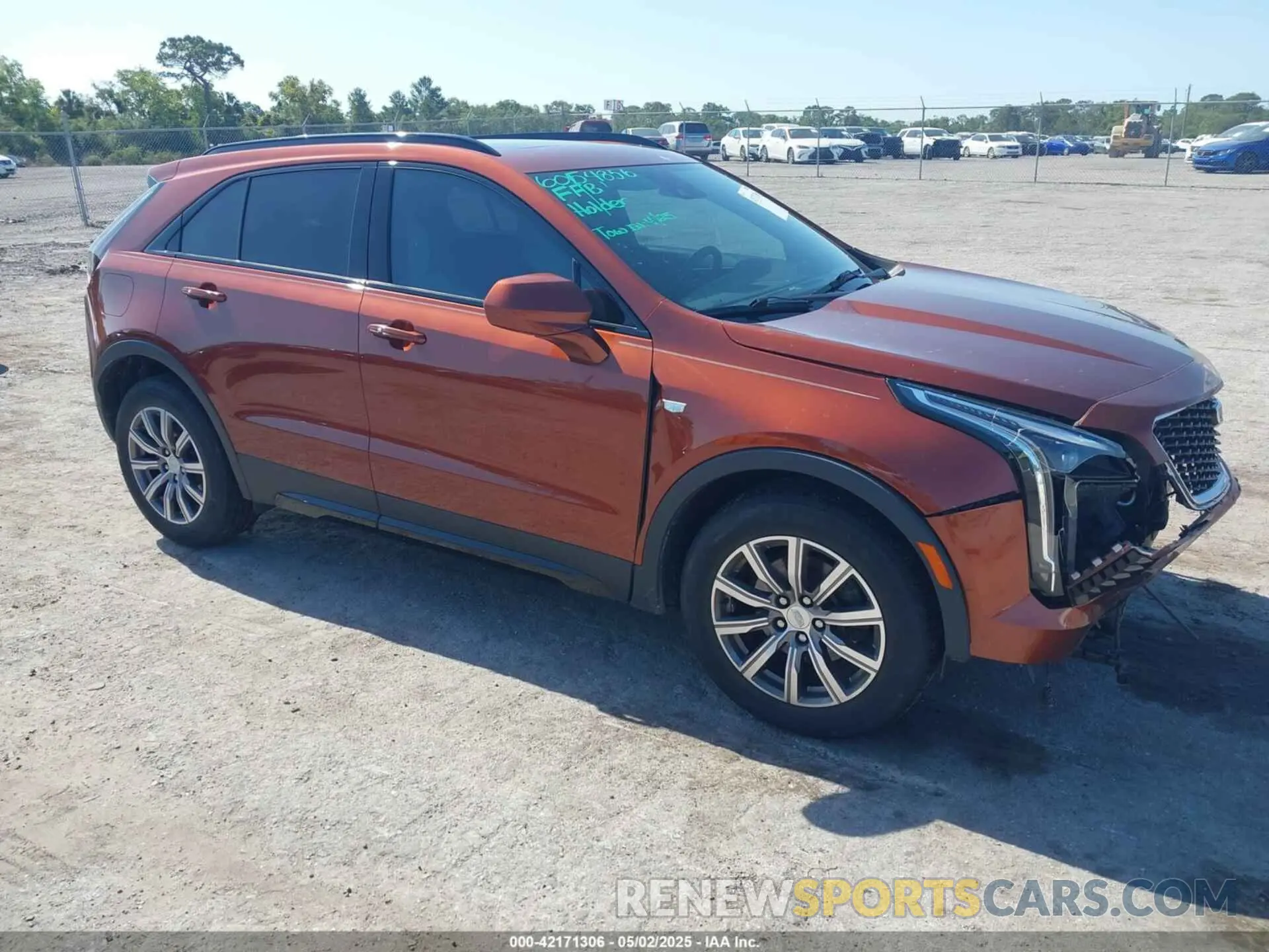 1 Photograph of a damaged car 1GYFZER4XKF103780 CADILLAC XT4 2019