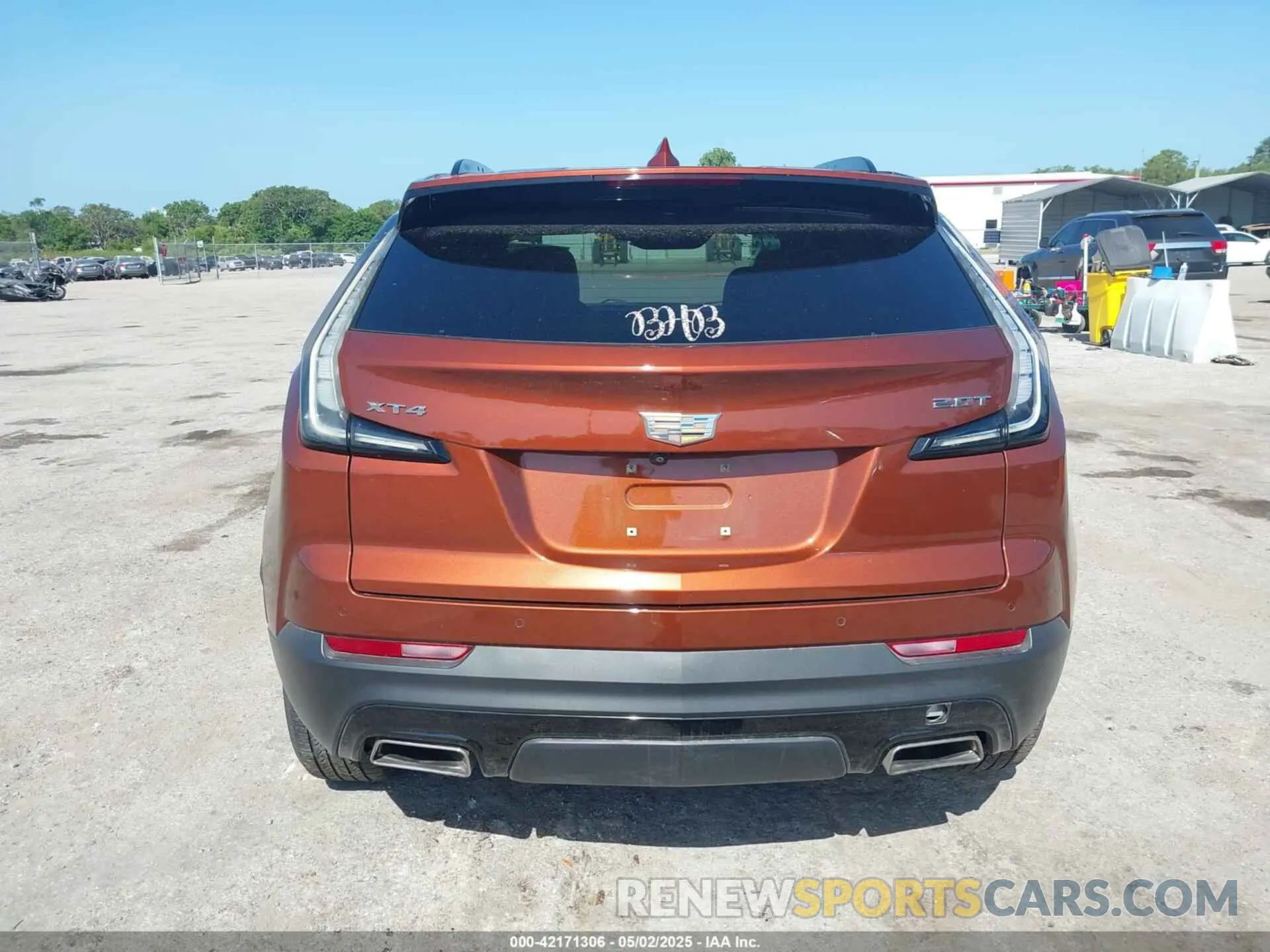 16 Photograph of a damaged car 1GYFZER4XKF103780 CADILLAC XT4 2019