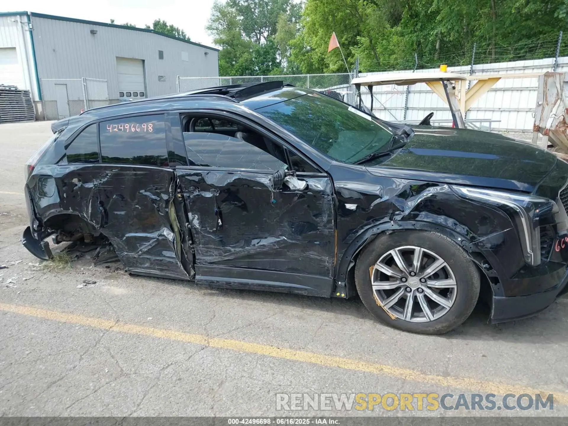 12 Фотография поврежденного автомобиля 1GYFZFR44KF140894 CADILLAC XT4 2019