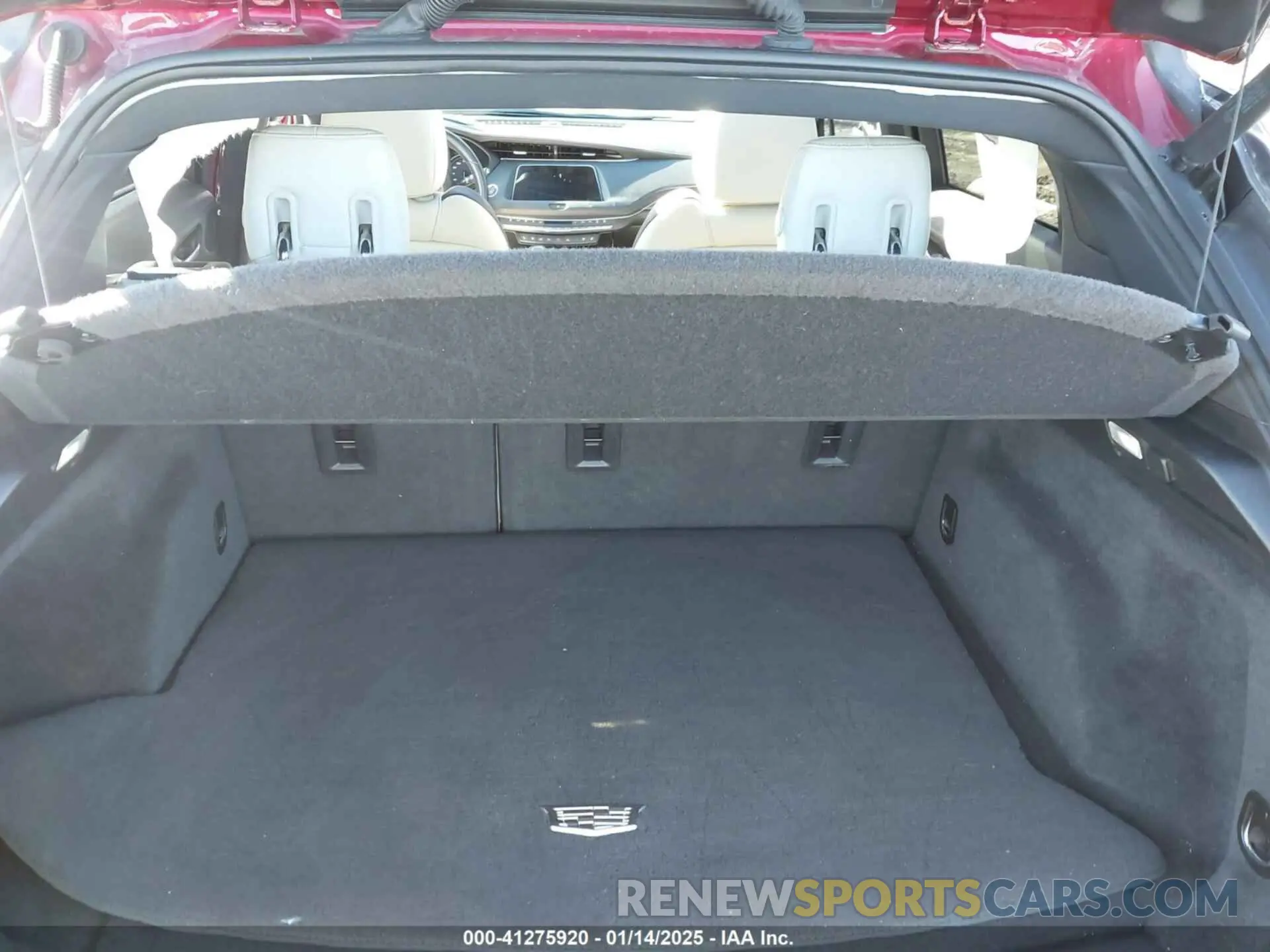 17 Photograph of a damaged car 1GYFZFR45KF166758 CADILLAC XT4 2019