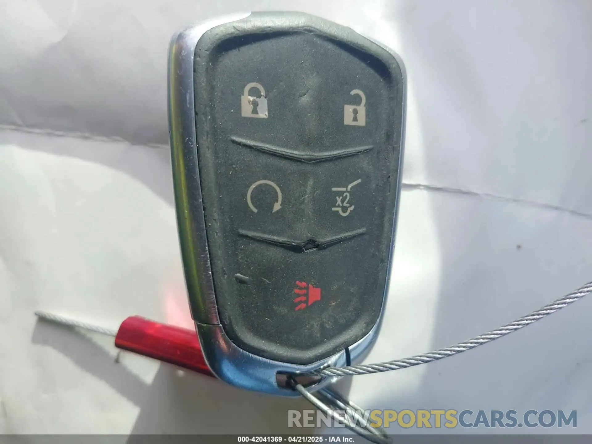 11 Photograph of a damaged car 1GYFZFR47KF159925 CADILLAC XT4 2019