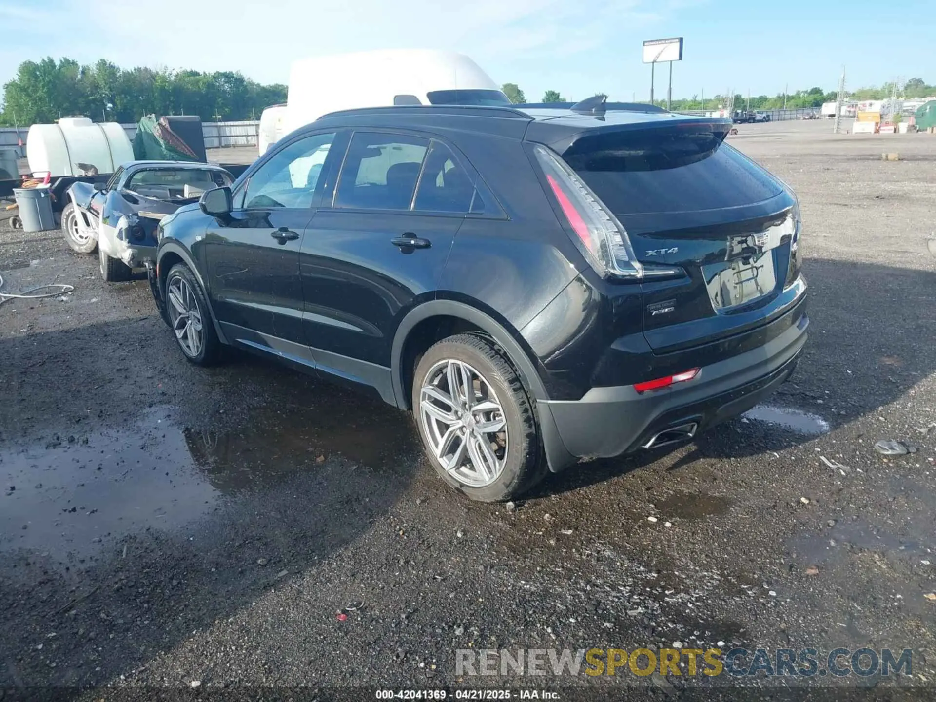 3 Photograph of a damaged car 1GYFZFR47KF159925 CADILLAC XT4 2019