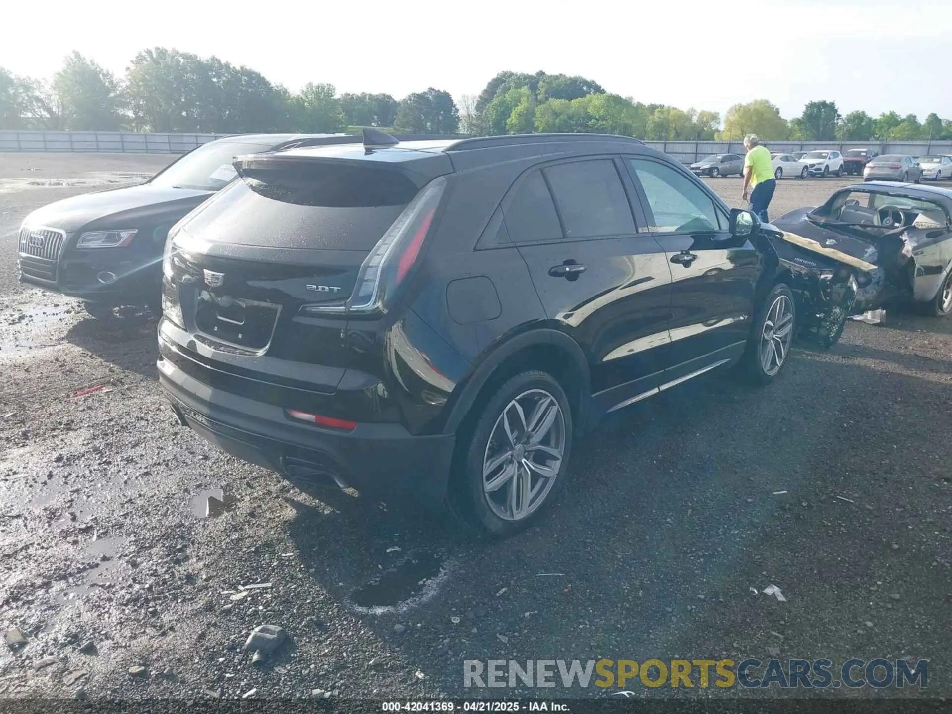 4 Photograph of a damaged car 1GYFZFR47KF159925 CADILLAC XT4 2019