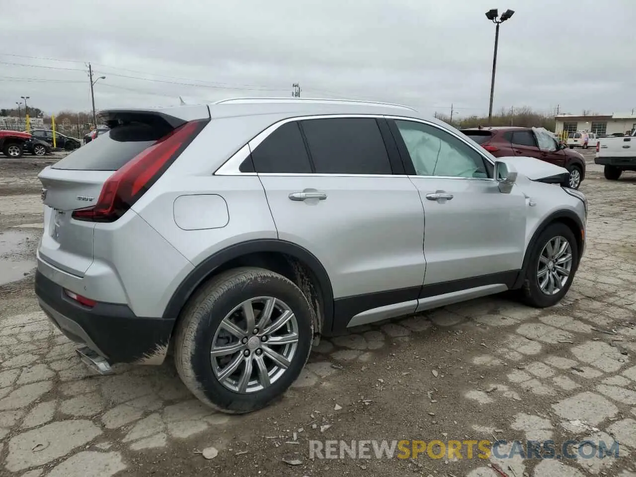 3 Photograph of a damaged car 1GYFZCR41LF132378 CADILLAC XT4 2020