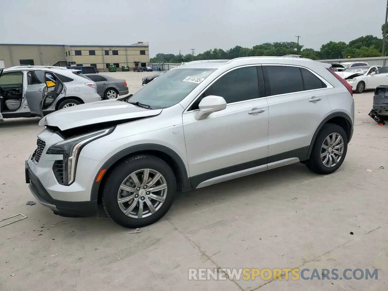 1 Фотография поврежденного автомобиля 1GYFZCR42LF115413 CADILLAC XT4 2020