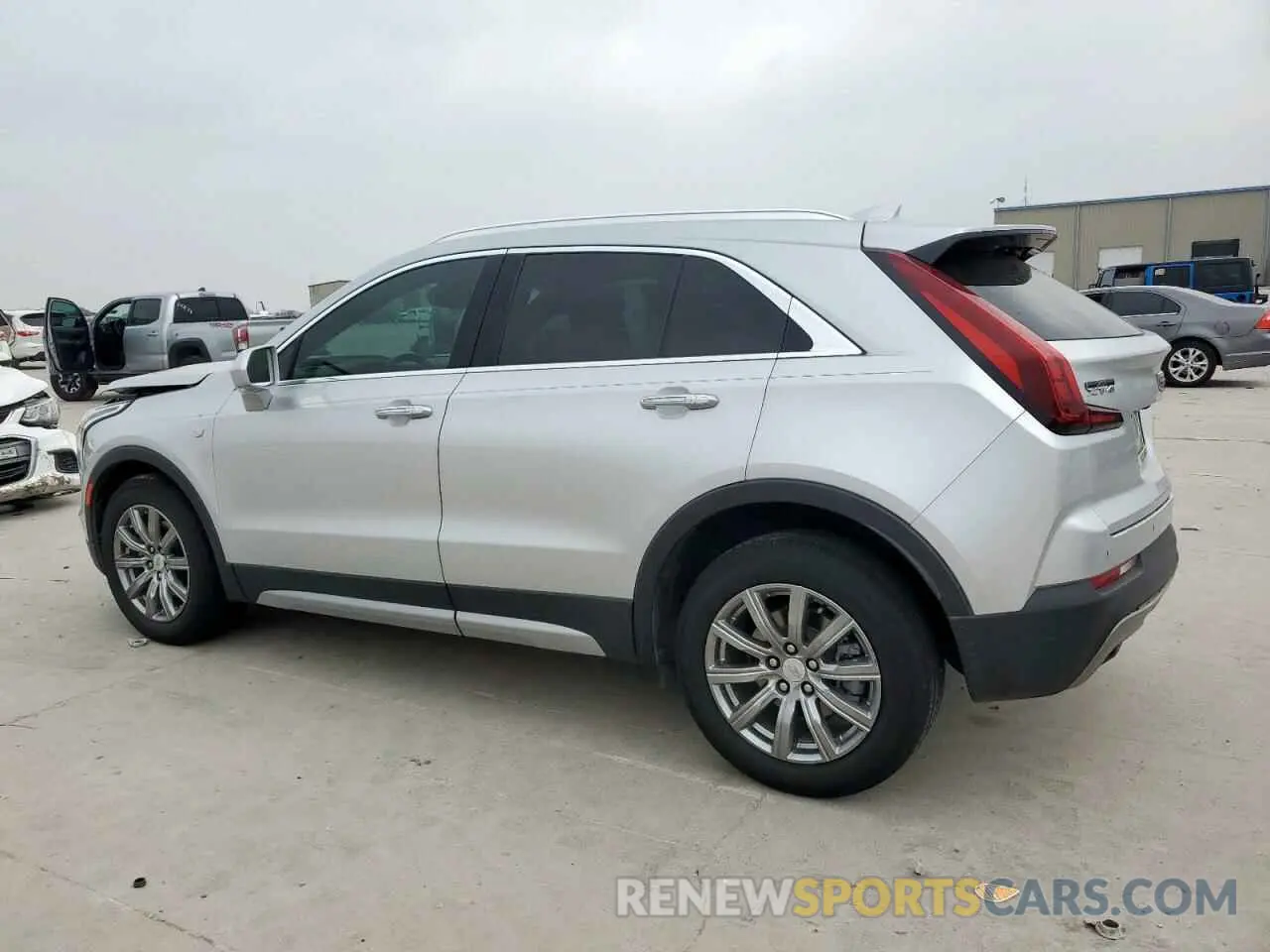 2 Фотография поврежденного автомобиля 1GYFZCR42LF115413 CADILLAC XT4 2020