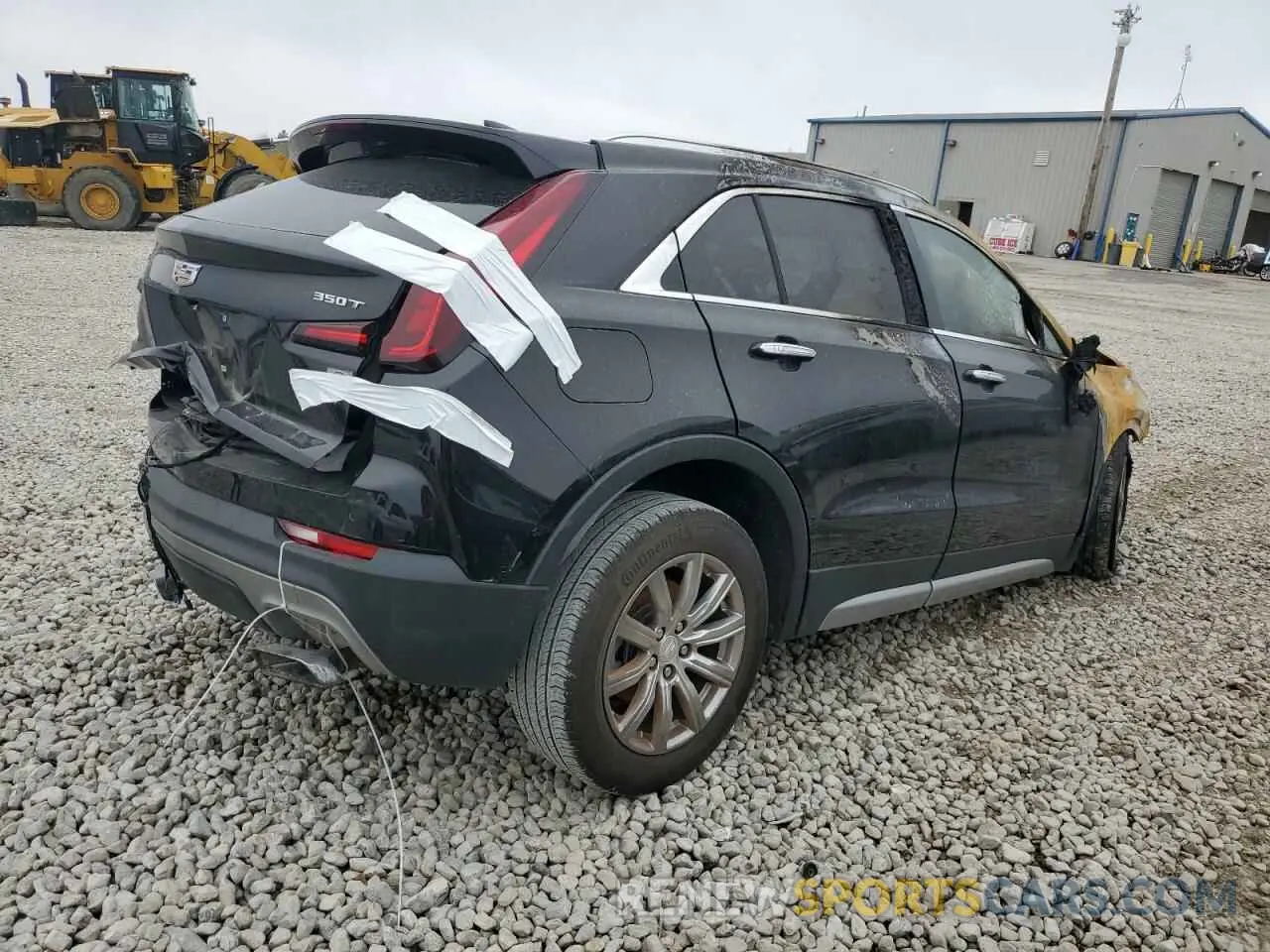 3 Photograph of a damaged car 1GYFZCR46LF101921 CADILLAC XT4 2020