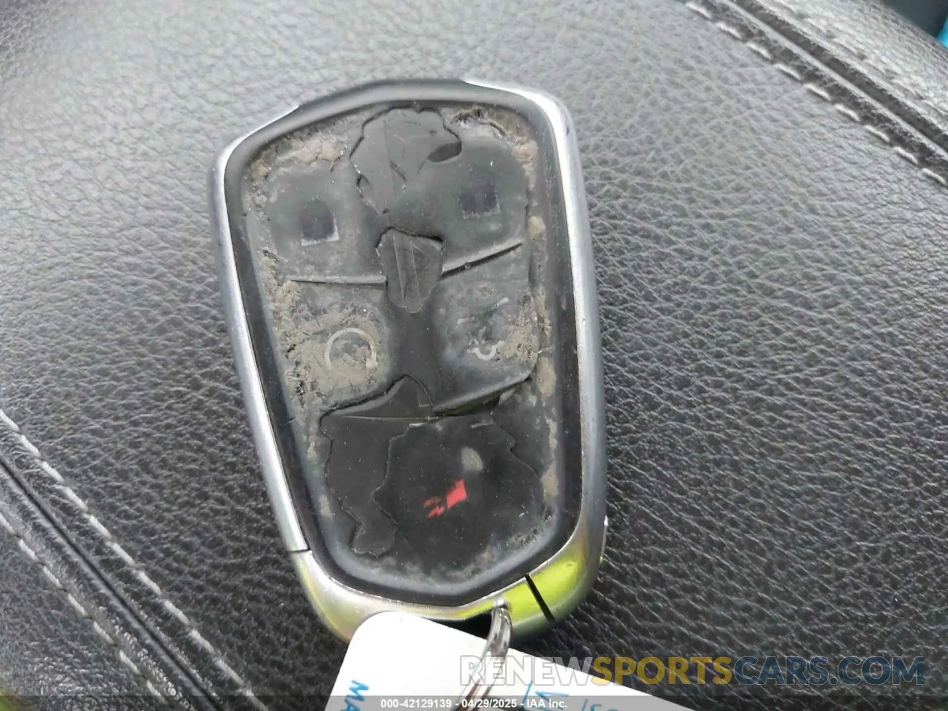 11 Photograph of a damaged car 1GYFZCR48LF068615 CADILLAC XT4 2020