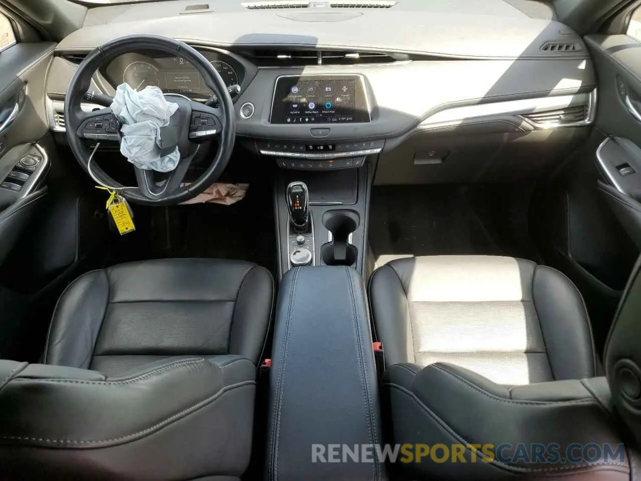 8 Фотография поврежденного автомобиля 1GYFZDR44LF143798 CADILLAC XT4 2020