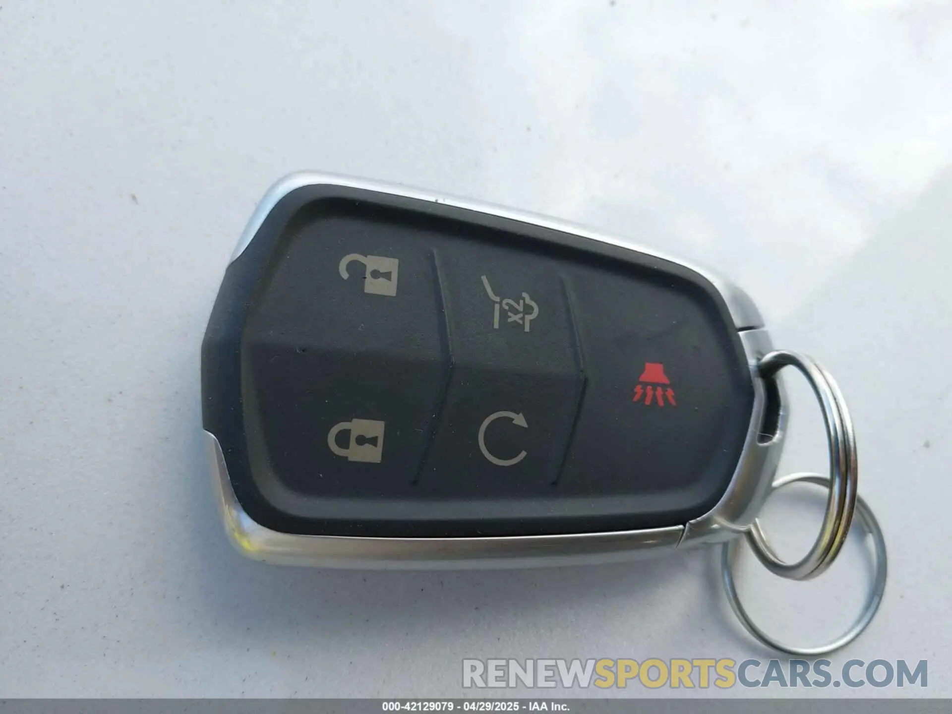 11 Фотография поврежденного автомобиля 1GYFZDR45LF064043 CADILLAC XT4 2020