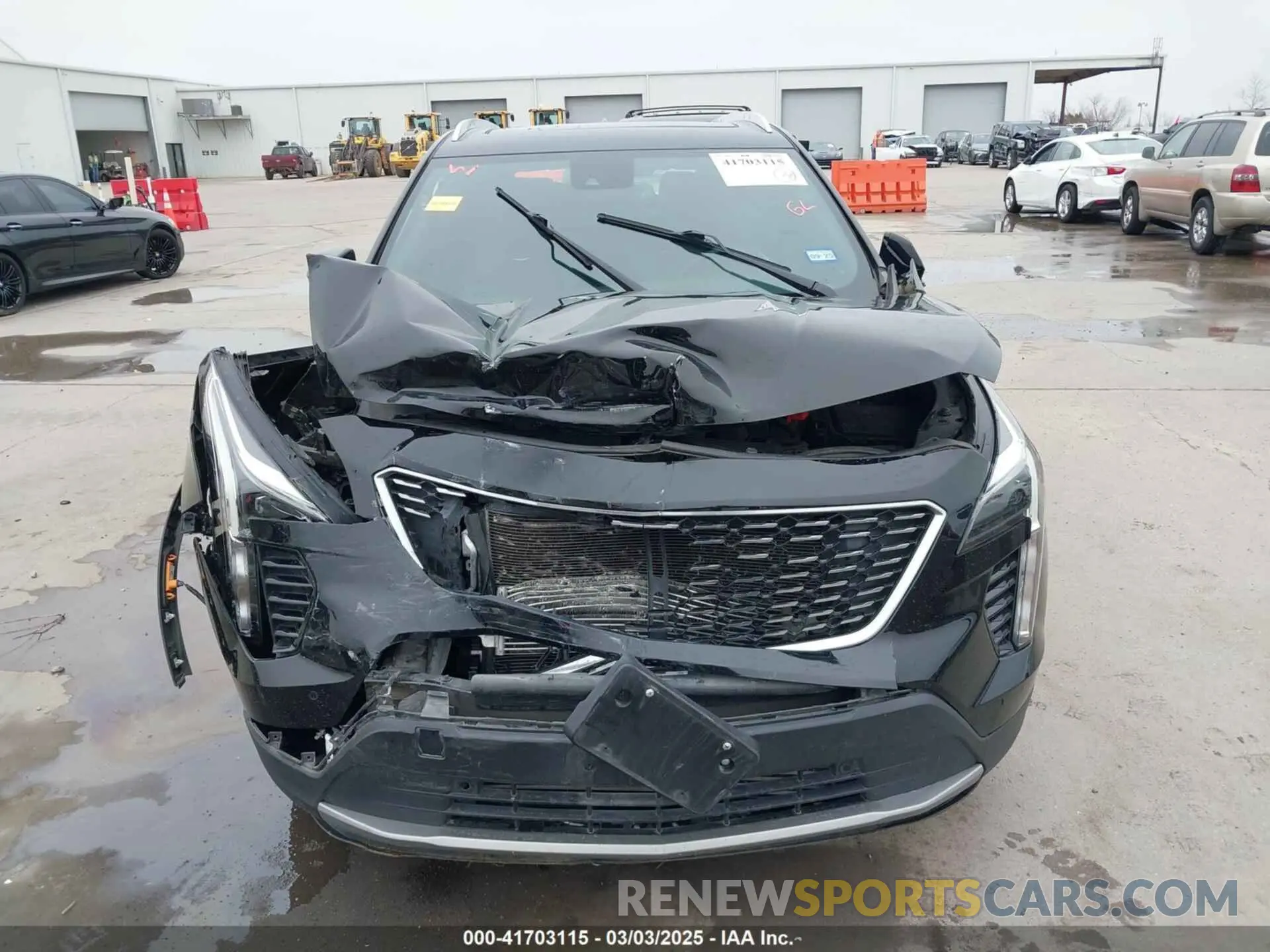 11 Photograph of a damaged car 1GYFZDR47LF122394 CADILLAC XT4 2020