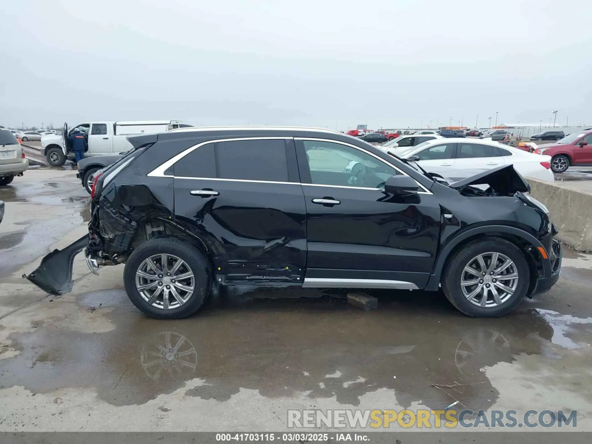 12 Photograph of a damaged car 1GYFZDR47LF122394 CADILLAC XT4 2020