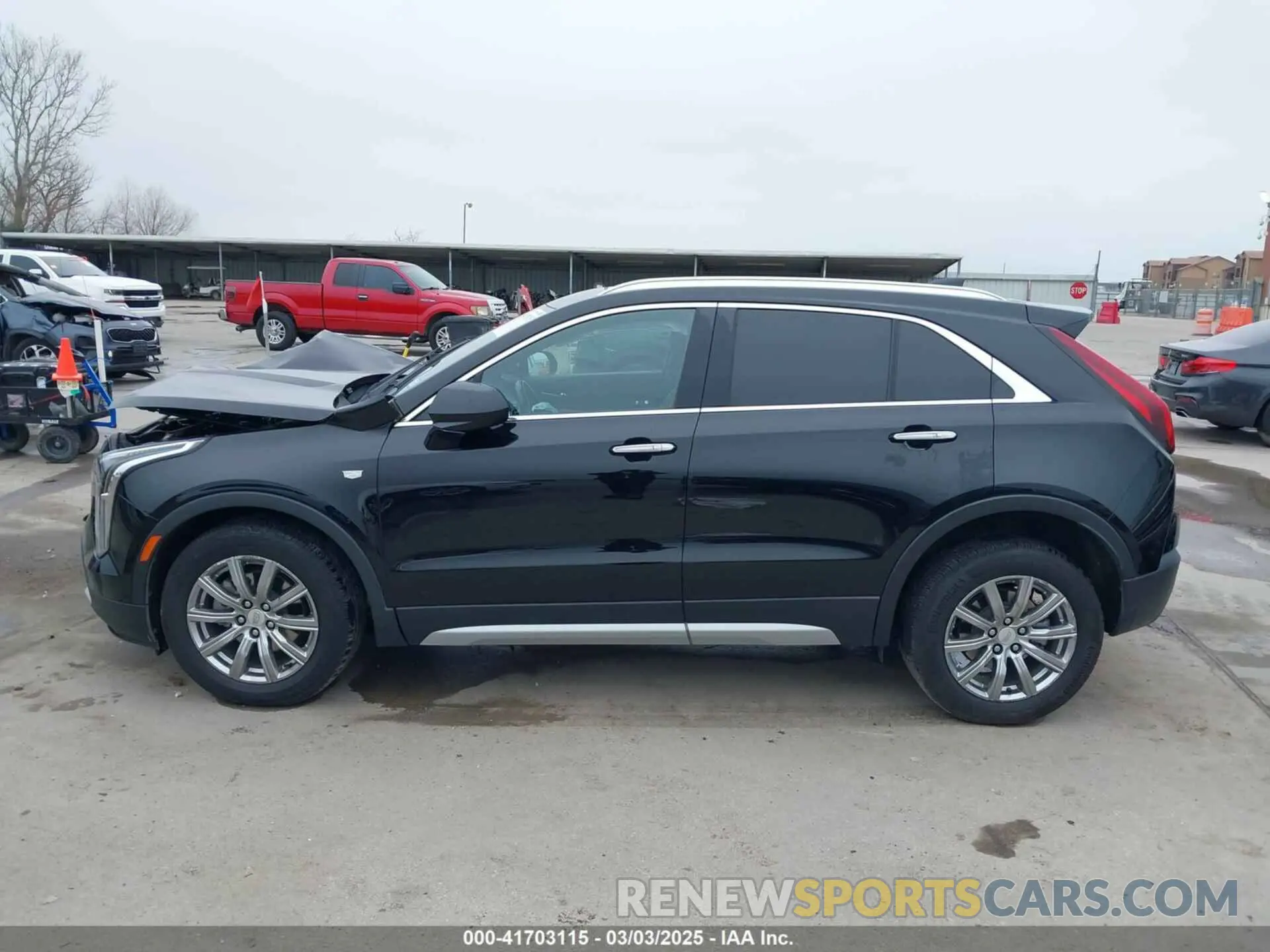 13 Photograph of a damaged car 1GYFZDR47LF122394 CADILLAC XT4 2020