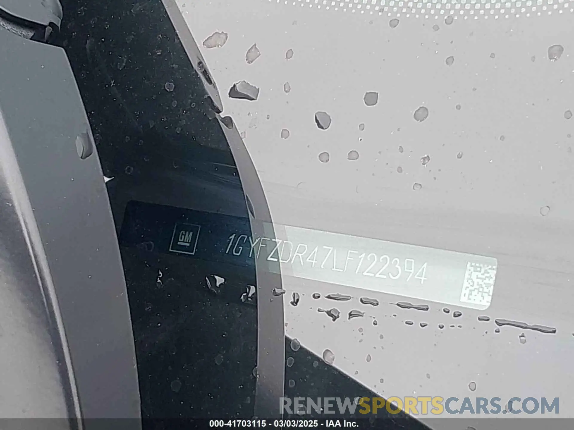 16 Photograph of a damaged car 1GYFZDR47LF122394 CADILLAC XT4 2020