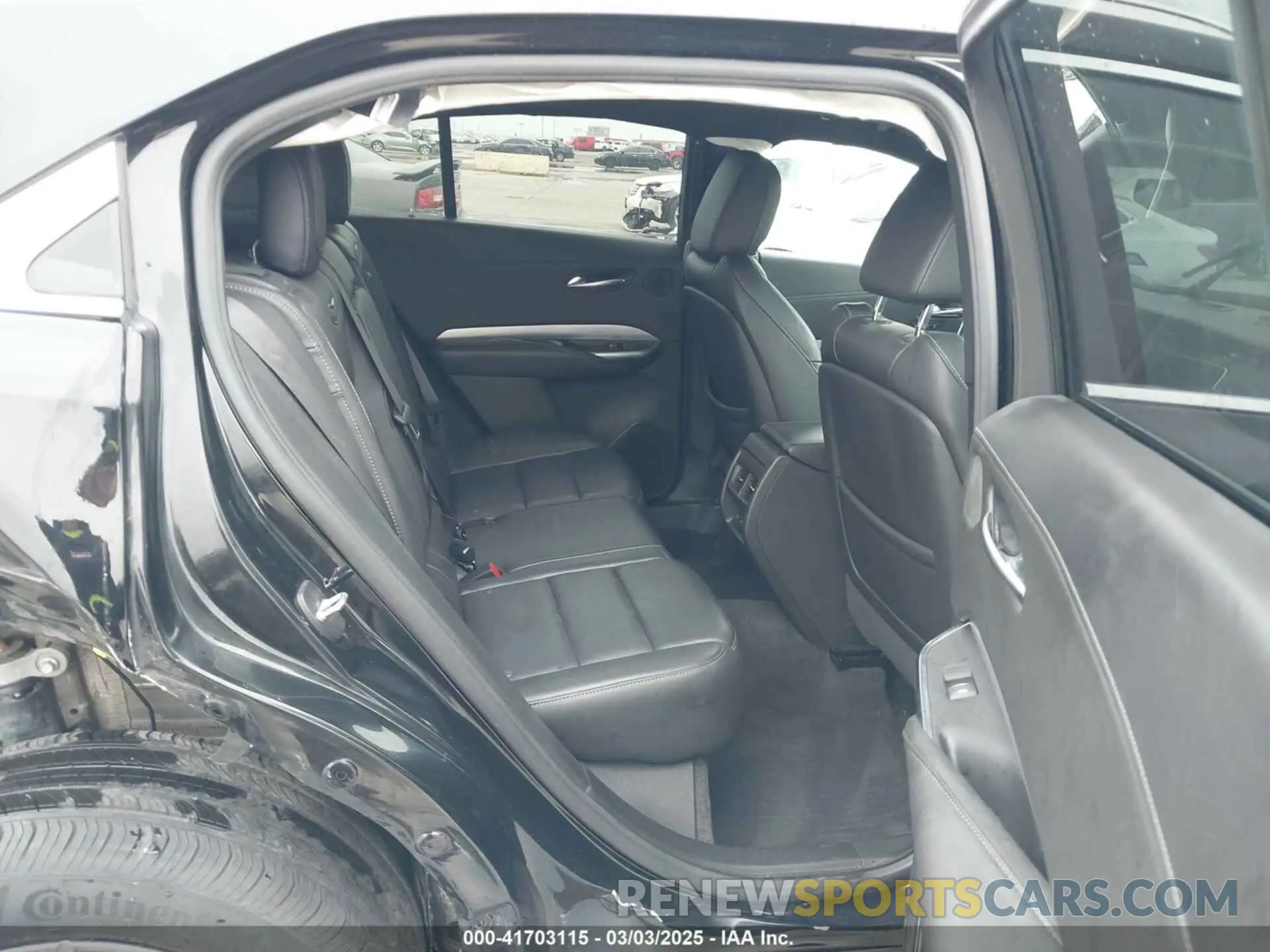8 Photograph of a damaged car 1GYFZDR47LF122394 CADILLAC XT4 2020