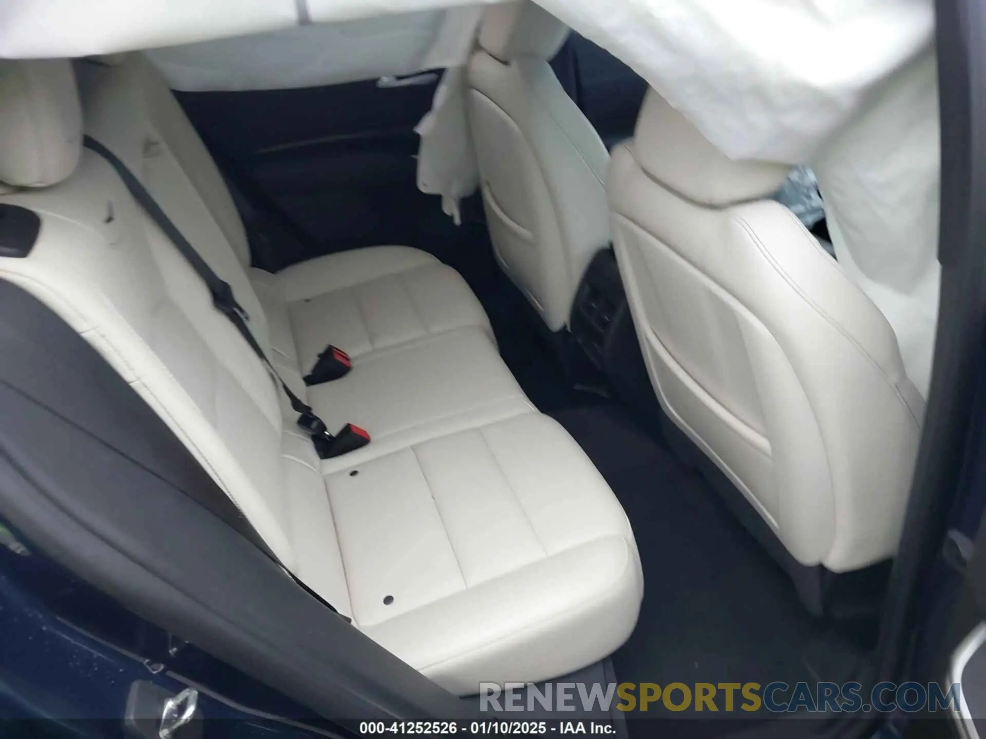 8 Photograph of a damaged car 1GYFZER40LF138071 CADILLAC XT4 2020