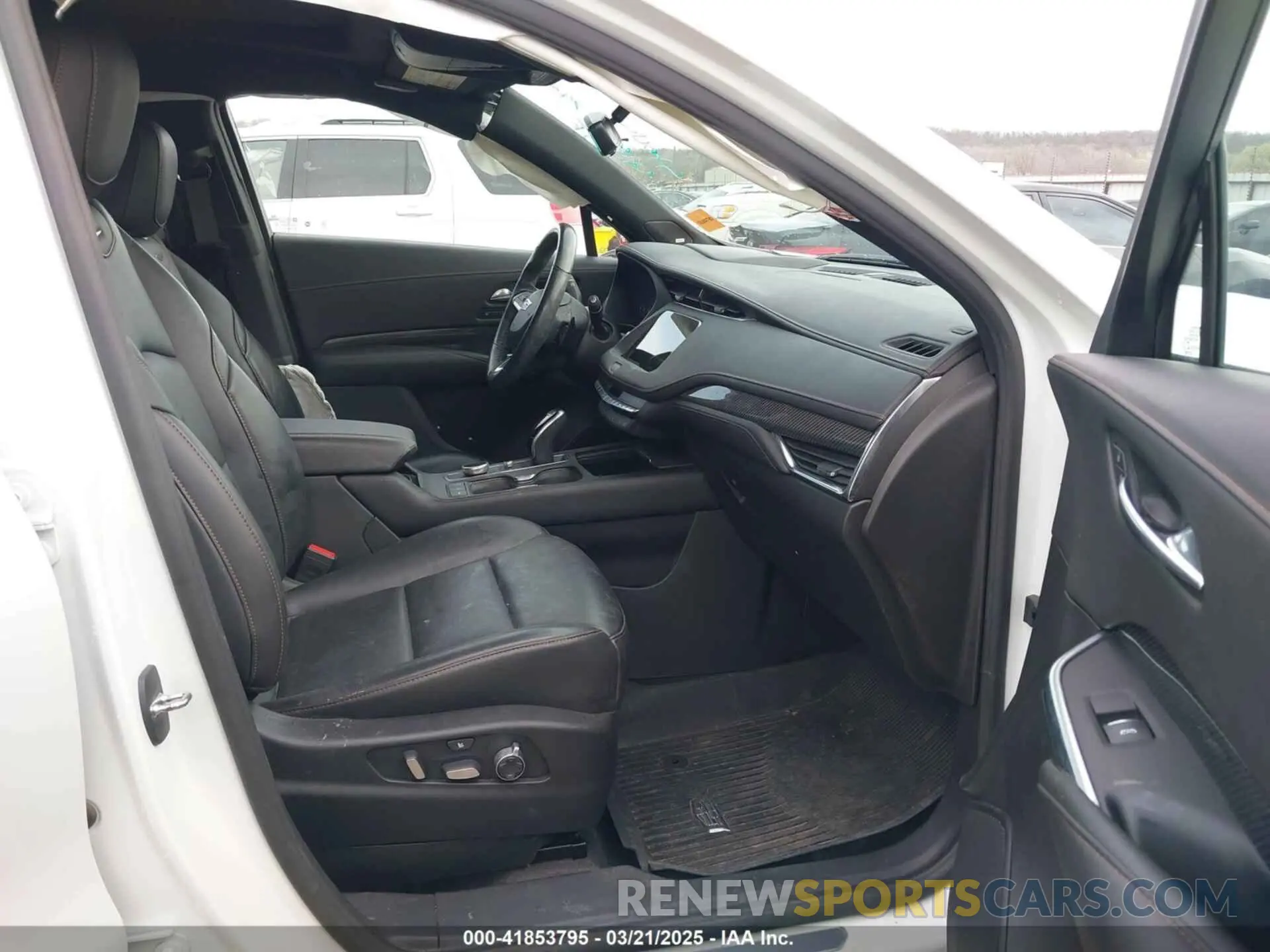 5 Photograph of a damaged car 1GYFZER45LF148806 CADILLAC XT4 2020
