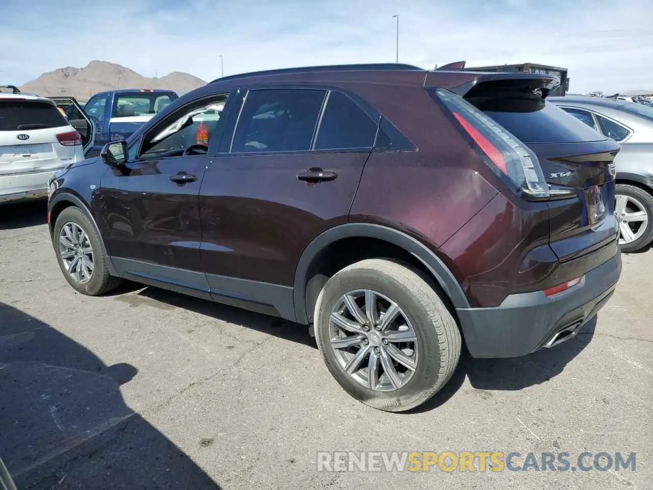 2 Фотография поврежденного автомобиля 1GYFZER48LF112432 CADILLAC XT4 2020