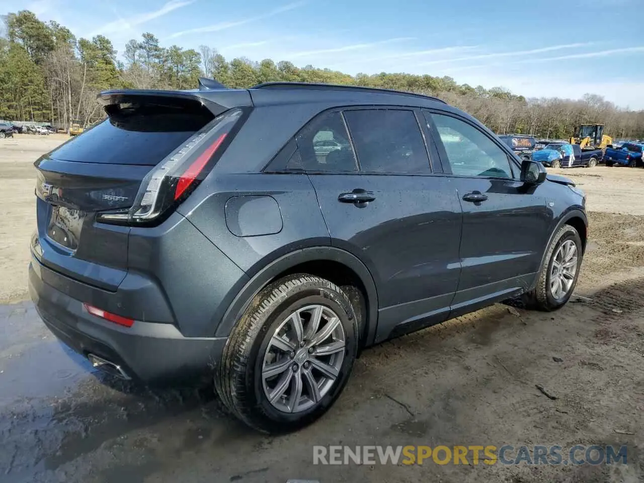 3 Фотография поврежденного автомобиля 1GYFZER49LF142149 CADILLAC XT4 2020