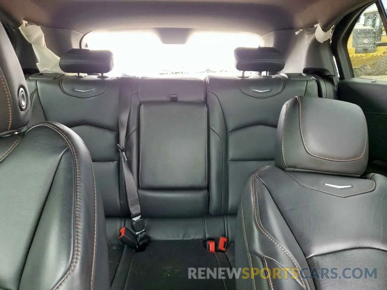 10 Photograph of a damaged car 1GYFZFR40LF019359 CADILLAC XT4 2020