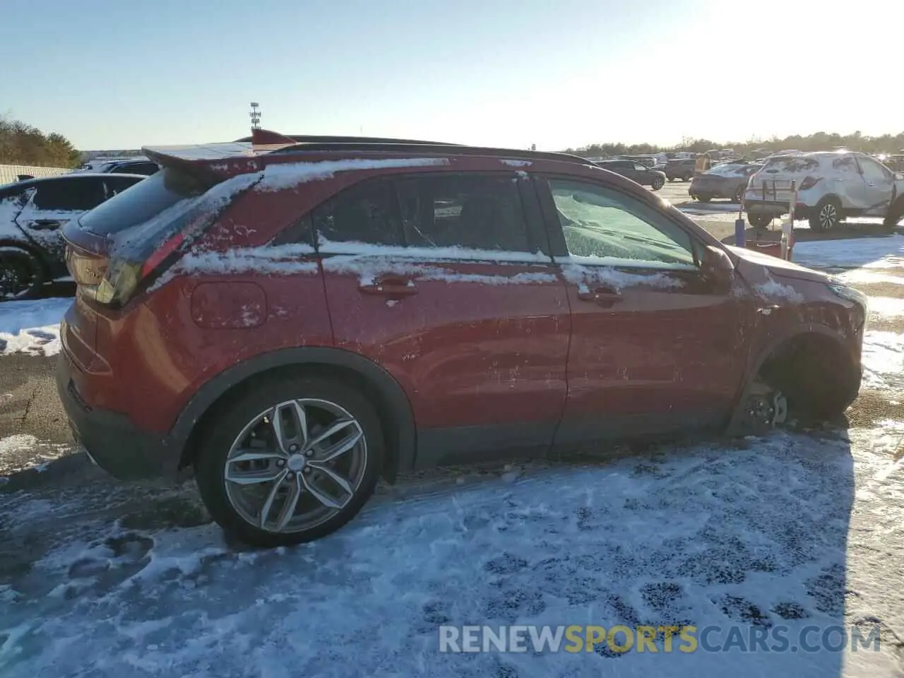 3 Фотография поврежденного автомобиля 1GYFZFR45LF071151 CADILLAC XT4 2020