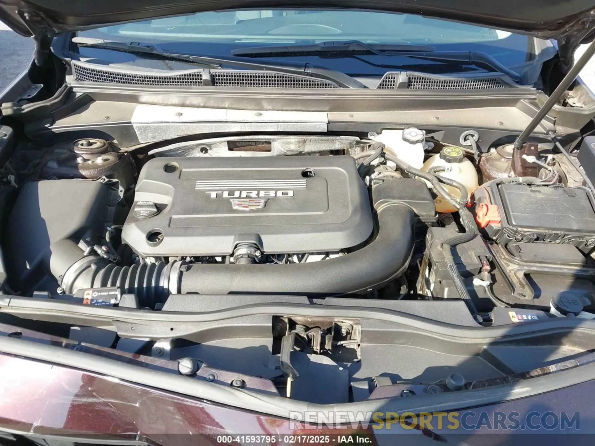 10 Фотография поврежденного автомобиля 1GYAZAR43MF043816 CADILLAC XT4 2021