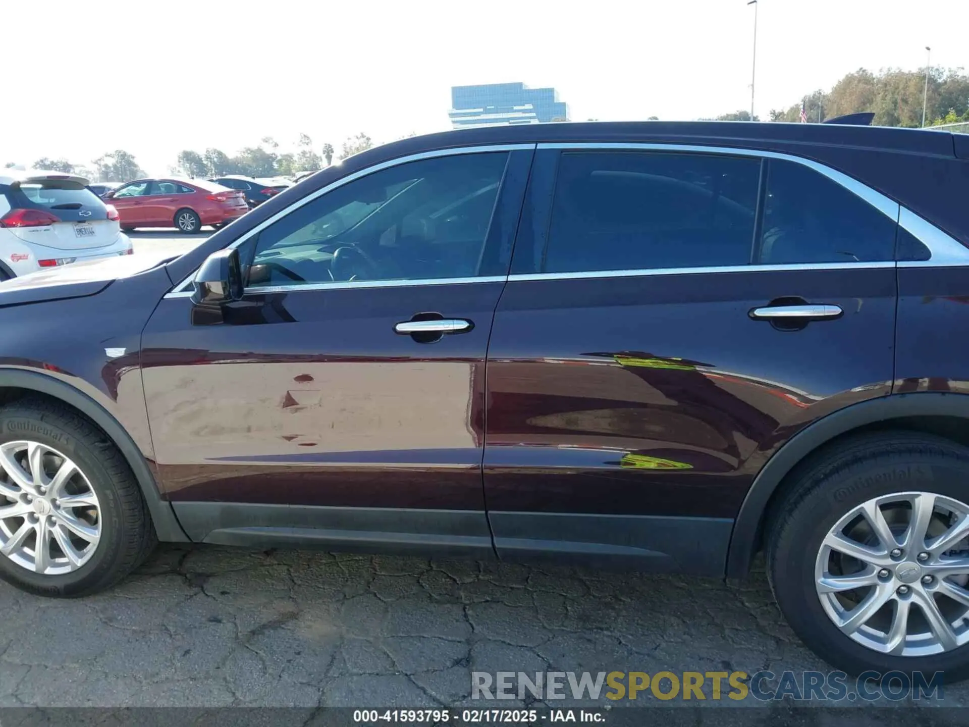 14 Фотография поврежденного автомобиля 1GYAZAR43MF043816 CADILLAC XT4 2021