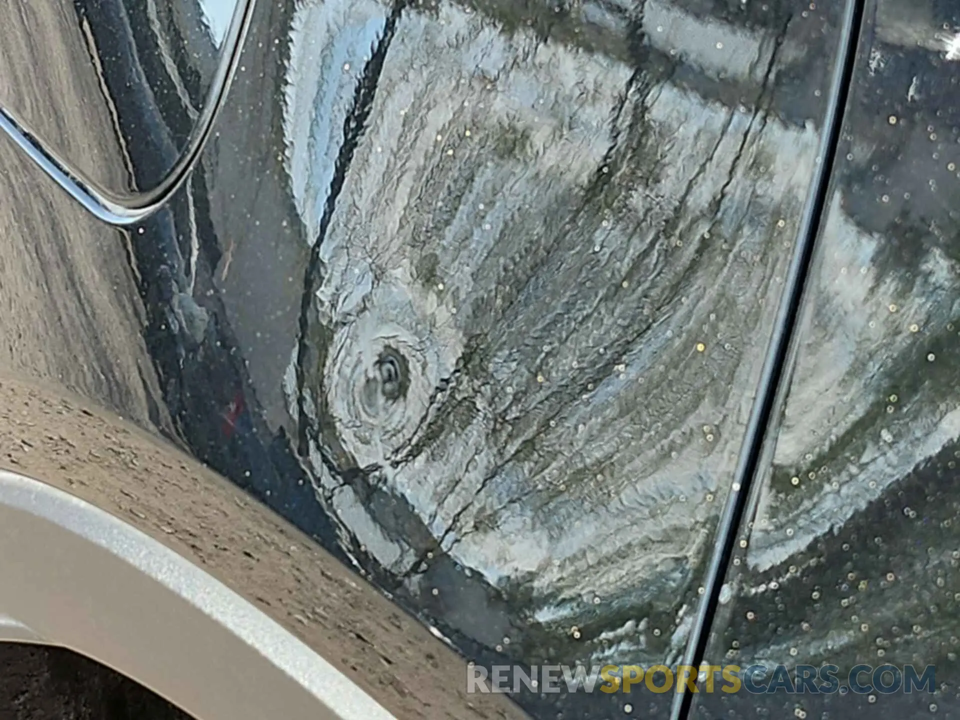 3 Photograph of a damaged car 1GYAZAR43MF080090 CADILLAC XT4 2021