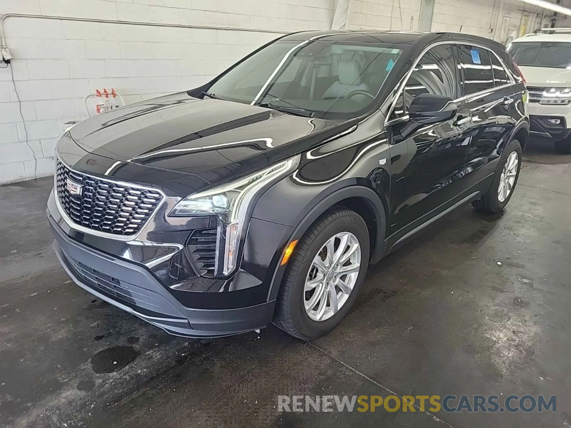 4 Photograph of a damaged car 1GYAZAR43MF080090 CADILLAC XT4 2021