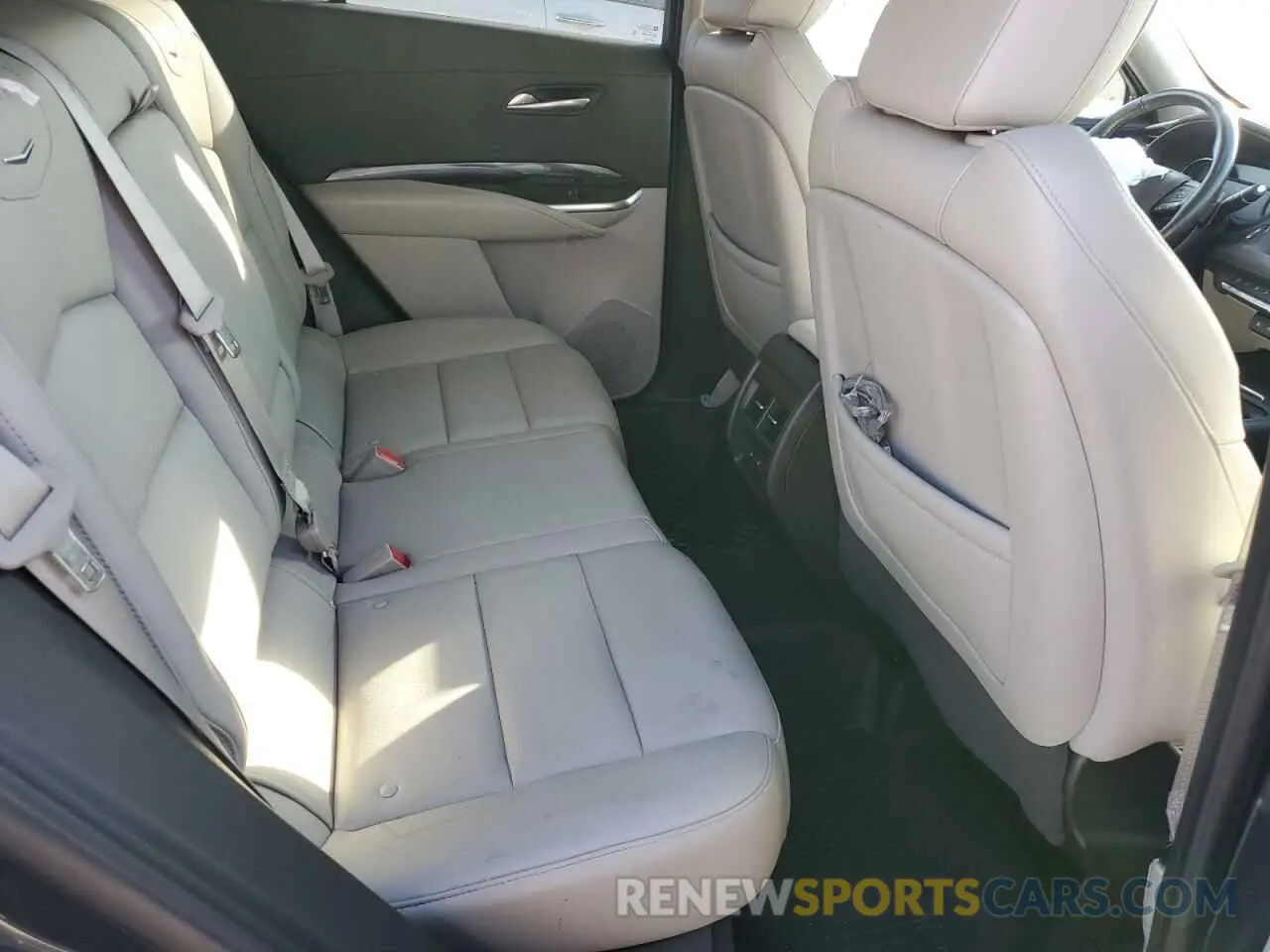 11 Фотография поврежденного автомобиля 1GYFZBR41MF003391 CADILLAC XT4 2021