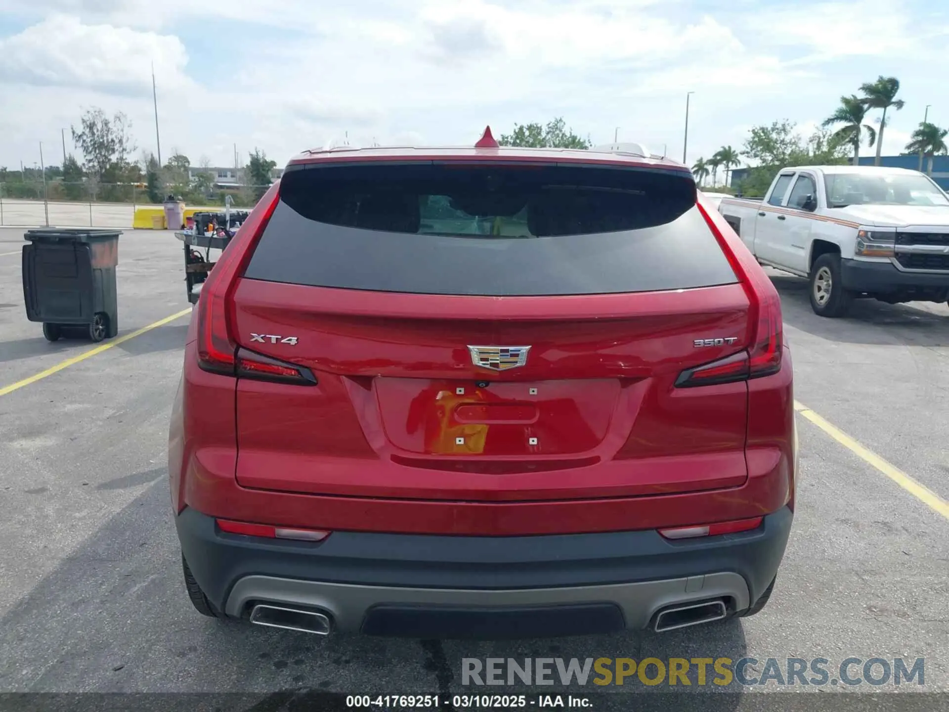 16 Фотография поврежденного автомобиля 1GYFZCR41MF043072 CADILLAC XT4 2021