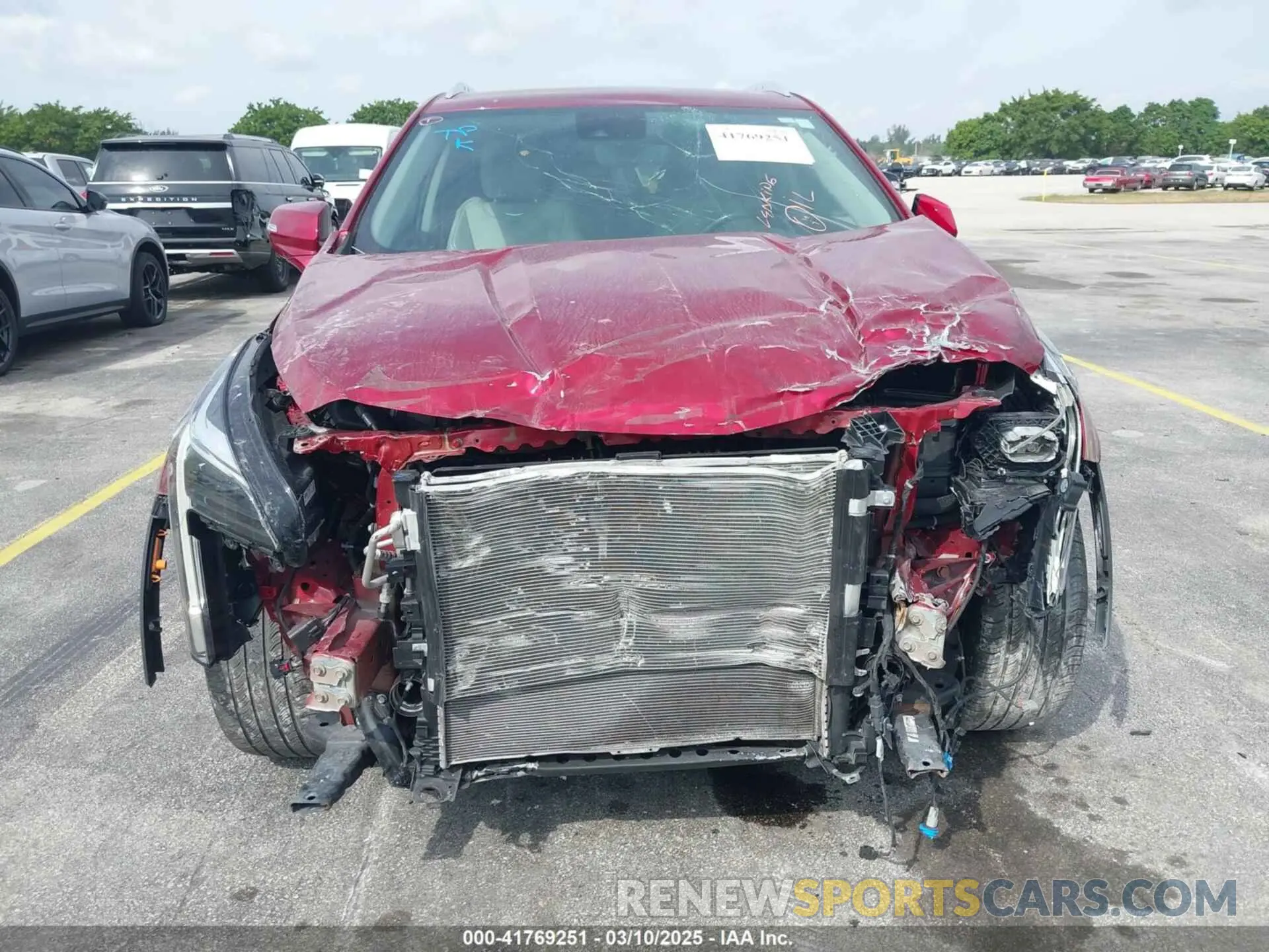 6 Фотография поврежденного автомобиля 1GYFZCR41MF043072 CADILLAC XT4 2021